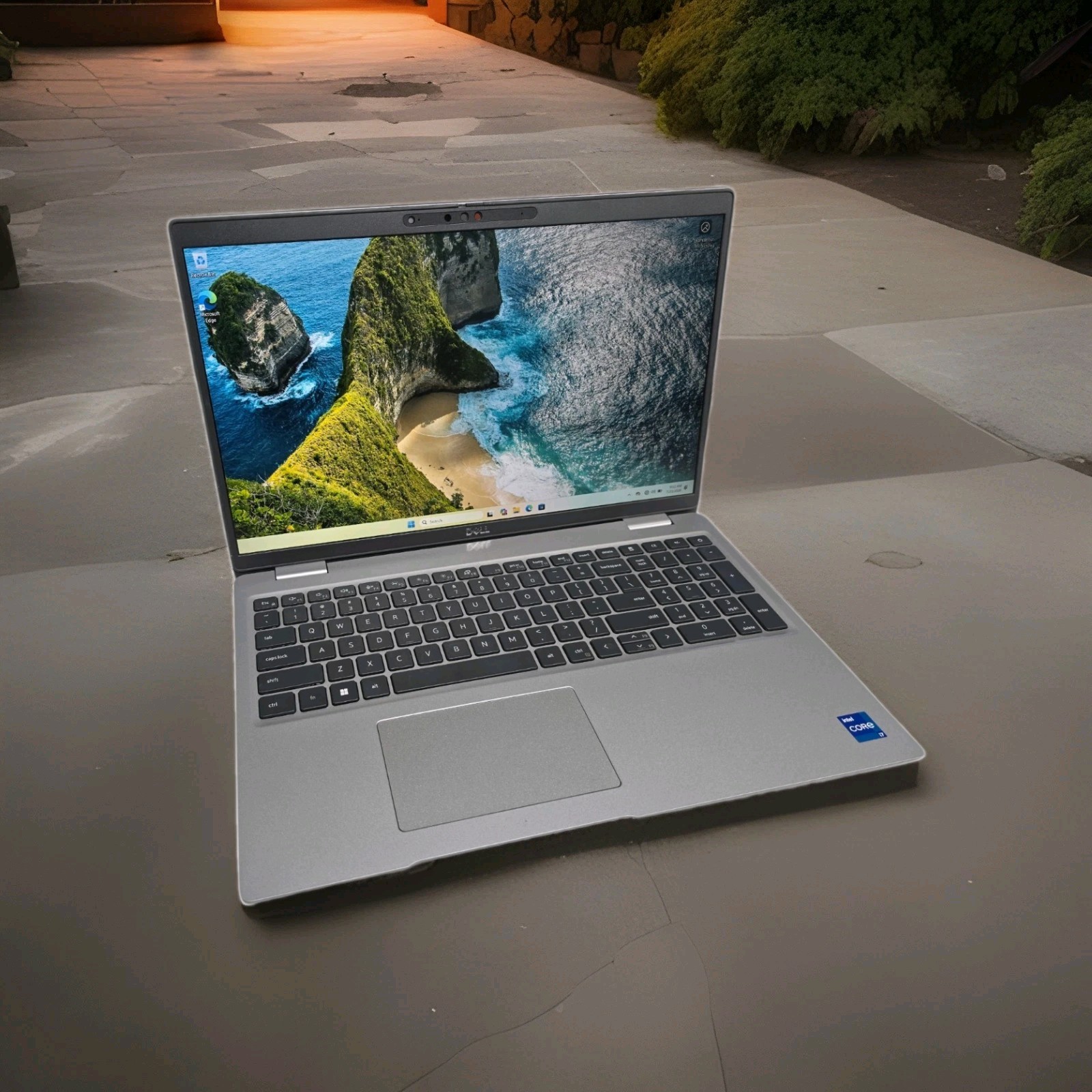 Dell Precision 3571 |Nvidia T600 CORE i7-12700H| 512GB SSD | 16GB RAM | W11 Pro