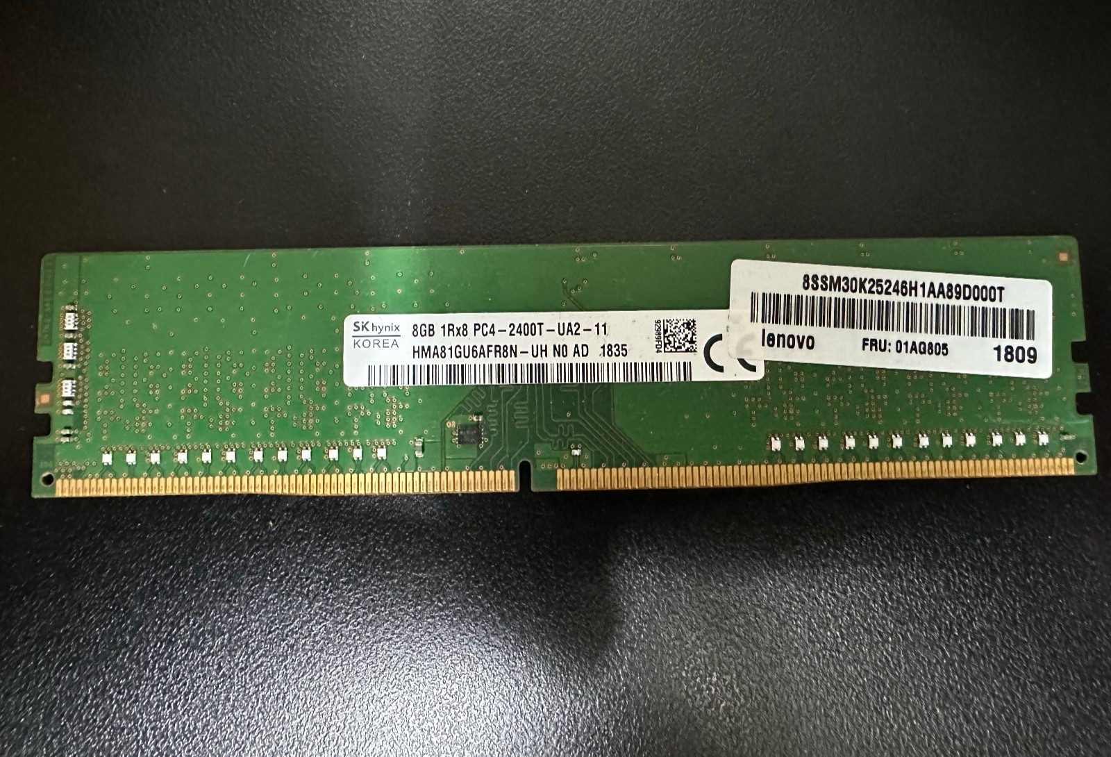 SK hynix 8GB 1Rx8 PC4-2400T (HMA81GU6AFR8N)