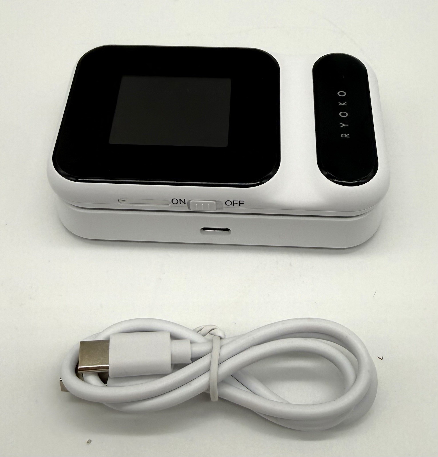 4G LTE WiFi Hotspot Portable Router SIM Card Unlocked Travel Router w/ Dock Us