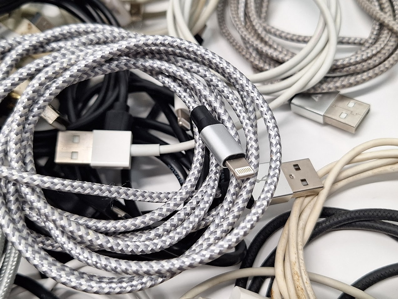 Lot of 60 Assorted Cables and Small Electronics