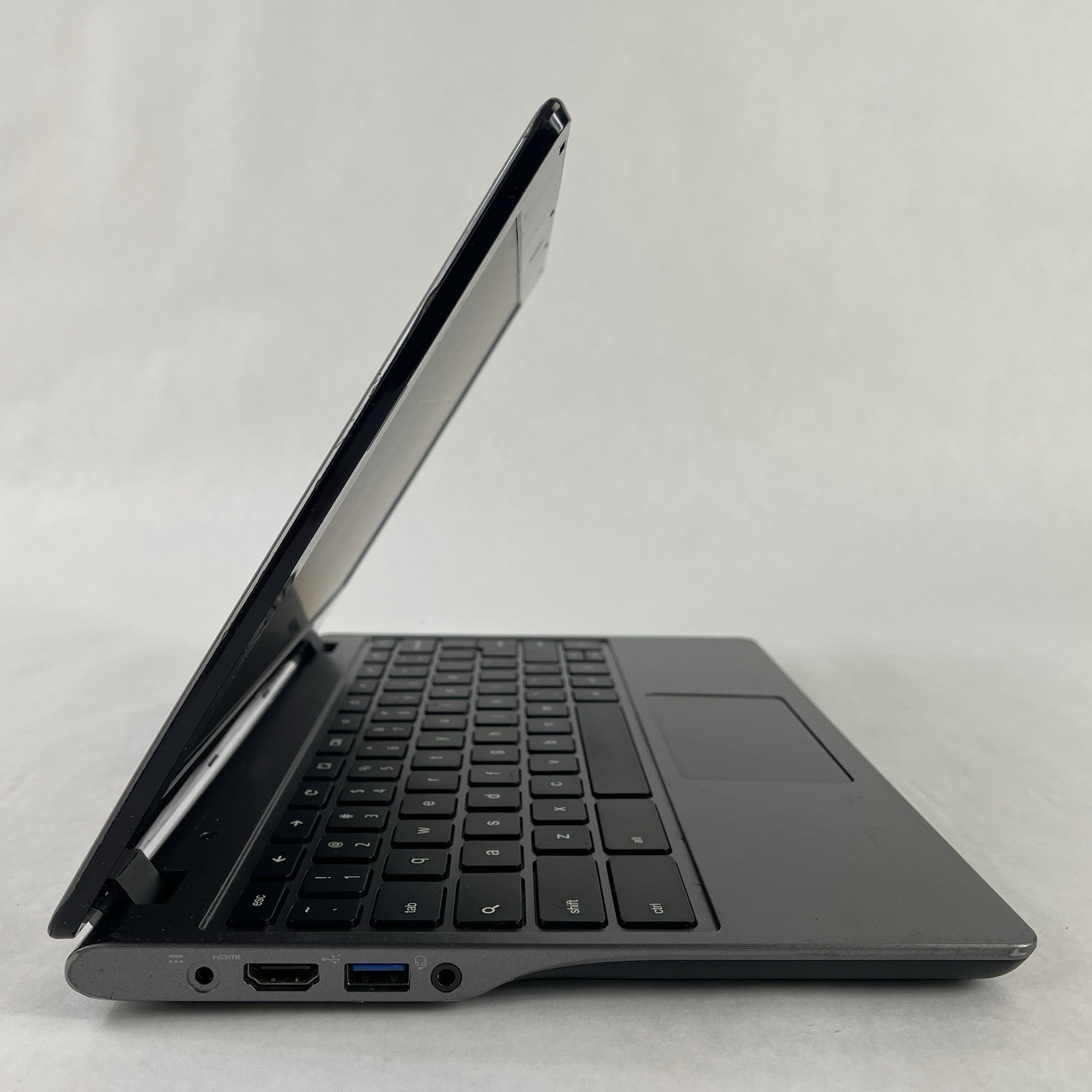 Acer Chromebook C720 11.6″ Celeron 2955U 1.40 GHz 2 GB RAM 16 GB SSD No AC