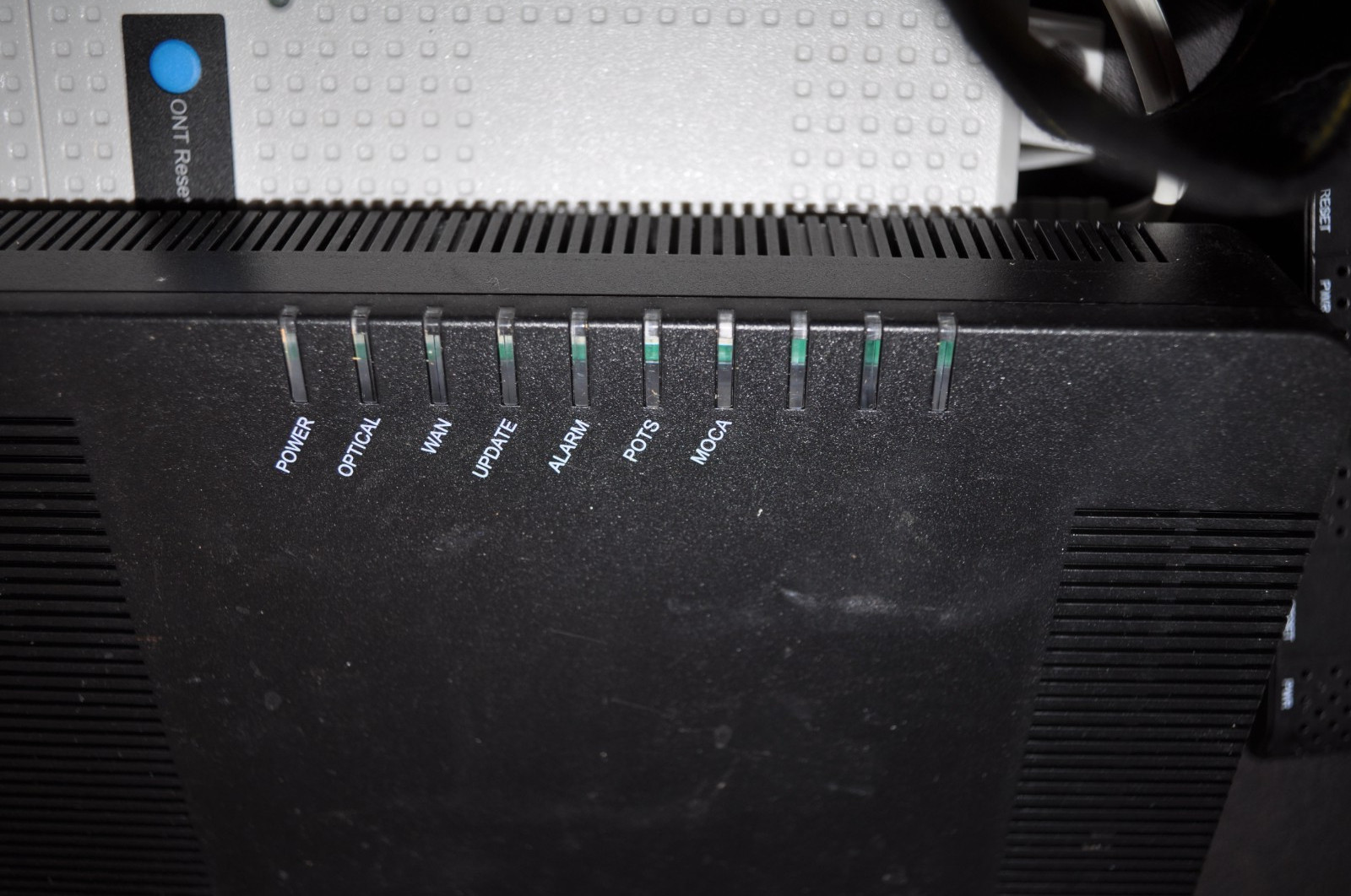 Frontier Optical Network Terminal FRX523, Two FCA252 Adapters, Cords
