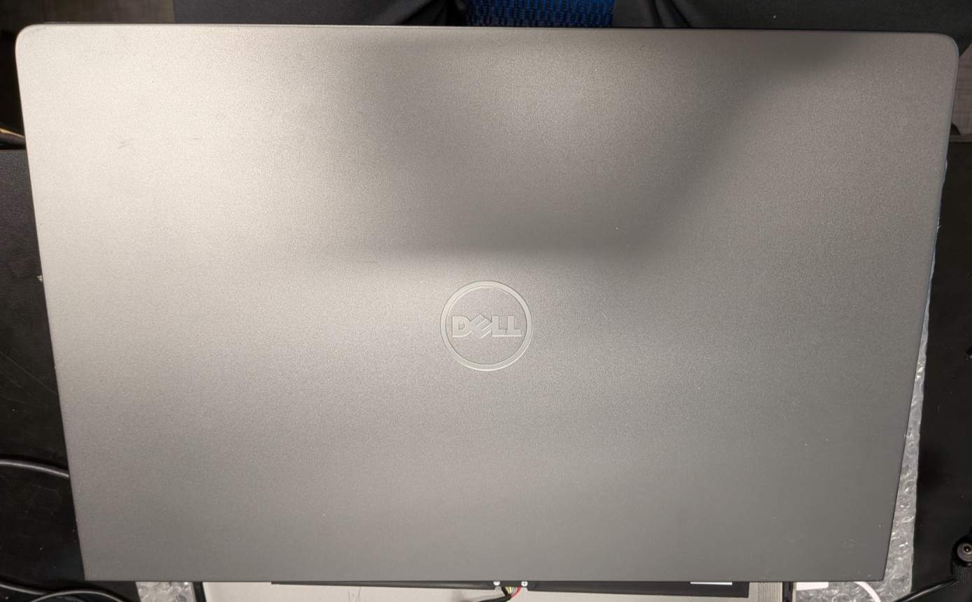 Dell Vostro 5568 15.6″ i7-7500U 8GB RAM 240GB SSD GeForce 940MX WIN11 OFFICE A07