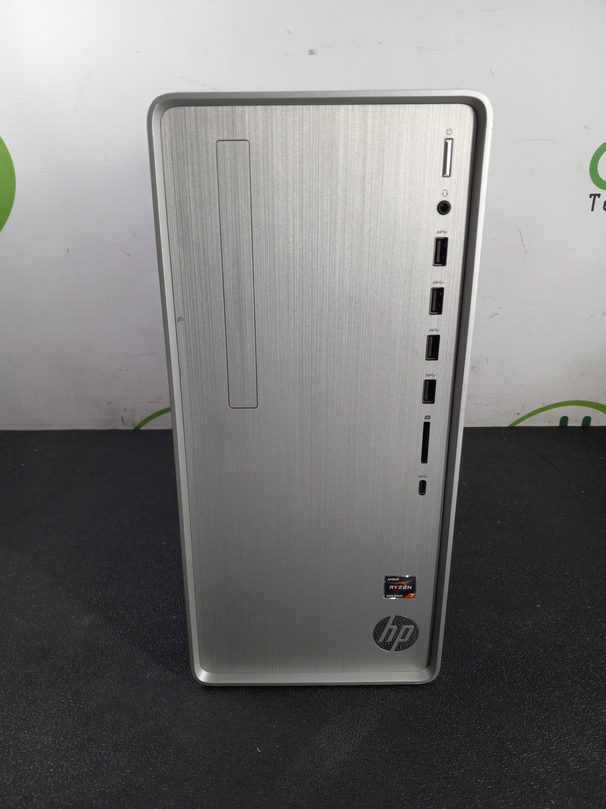 HP Pavilion TP01-2244 Ryzen 7 5700G 3.8GHz 32GB RAM 1TB SDD Desktop PC Win11