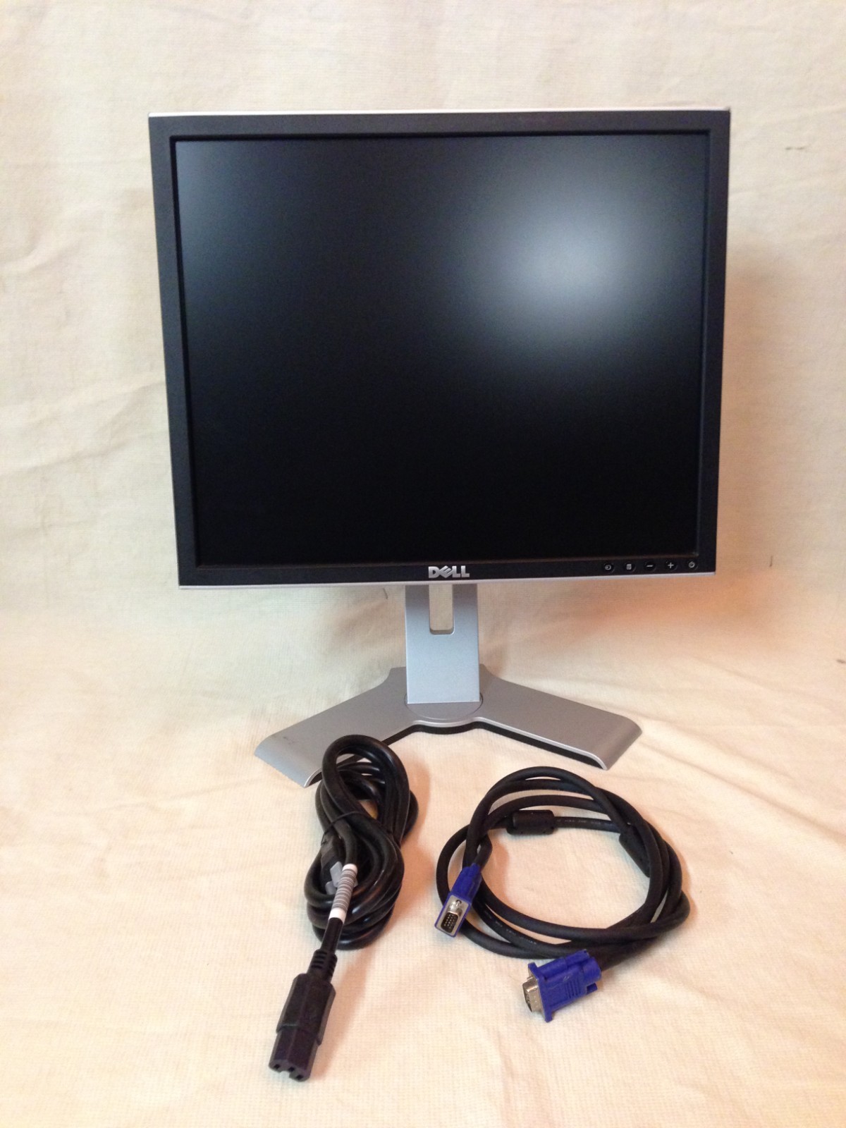 Dell 19″ LCD Monitor 190 1907f LCD Computer Monitor / Swivel Grade A Silver