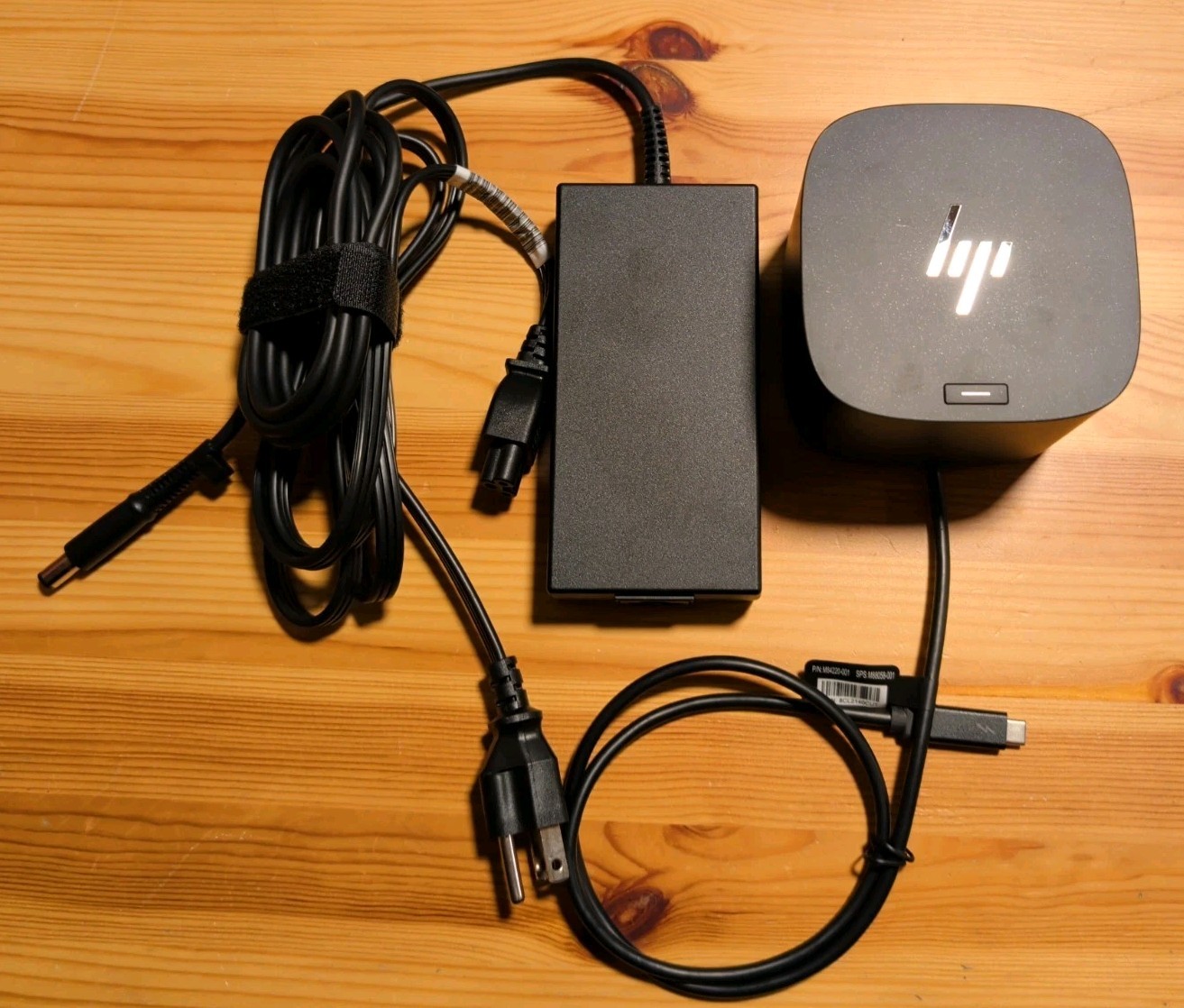 HP Thunderbolt Dock 120W G4 Docking Station – Black (4J0A2AA#ABA)