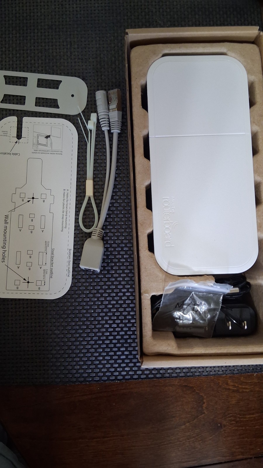 MikroTik RBwAP2nD Wireless Access Point built-in 2.4GHz 802.11b/g/n Weatherproof