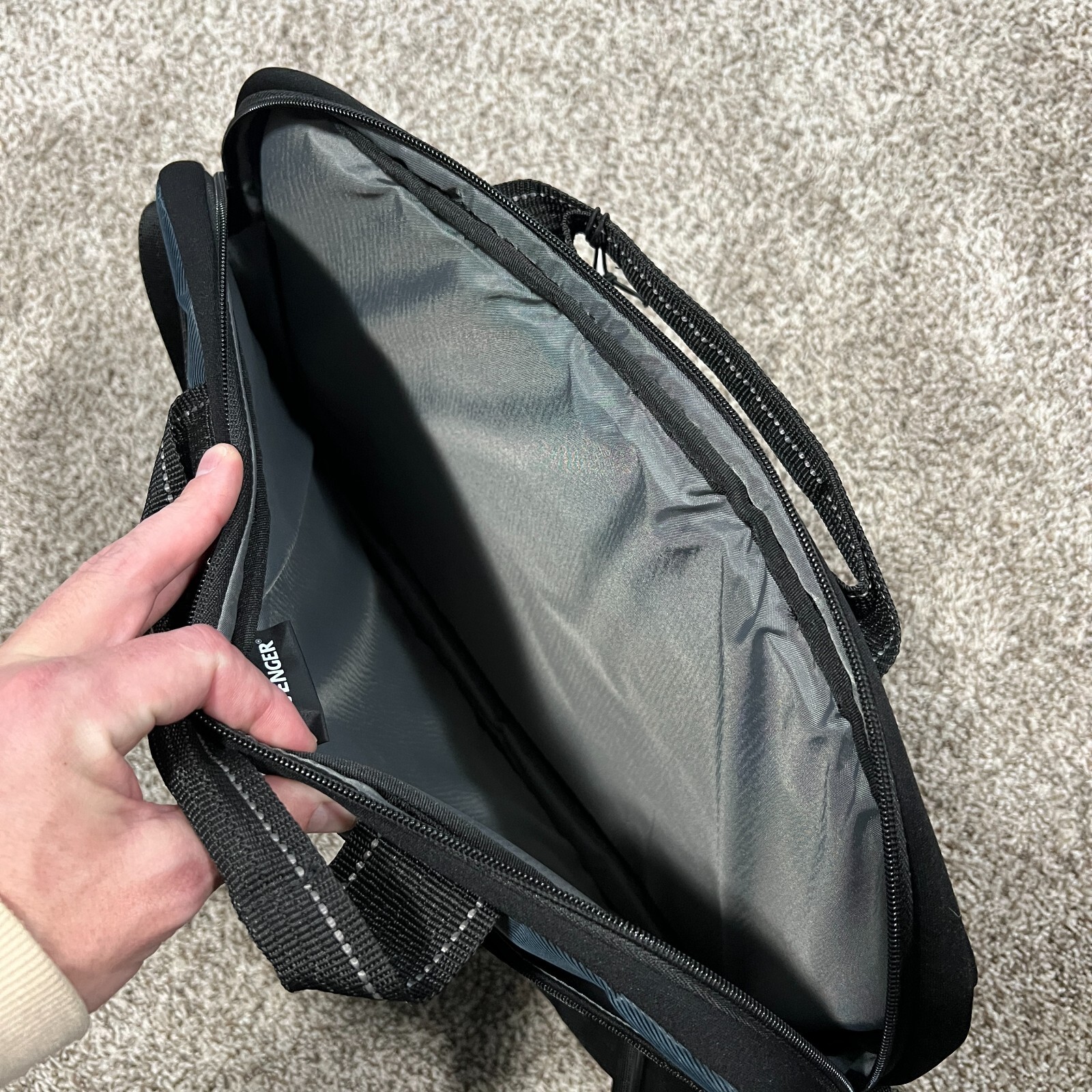 Swissgear By Wenger The Sherpa Computer Laptop Bag Slimcase Bag Fits 17” Device