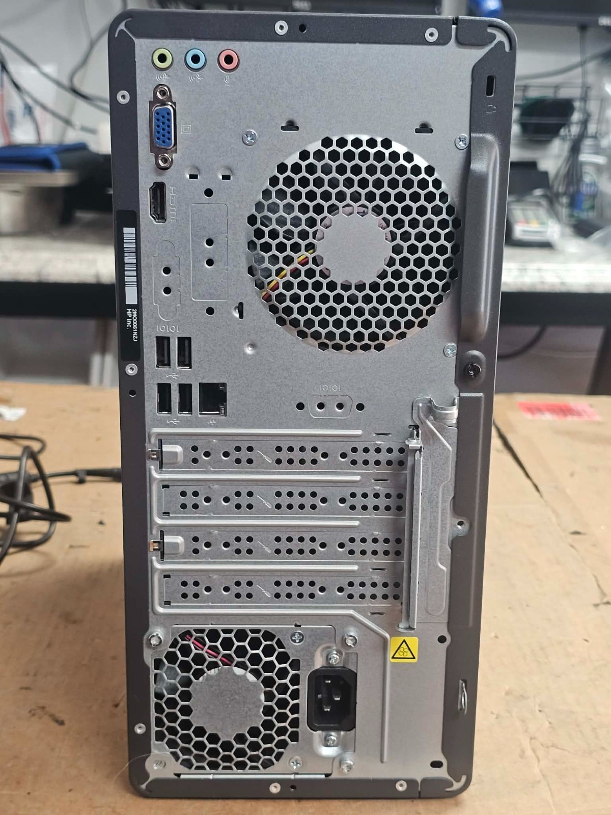HP Envy Desktop PC TE01-0034 Intel(R) Core (TM) i7-8700 CPU @ 3.2GHz 16GB Ram