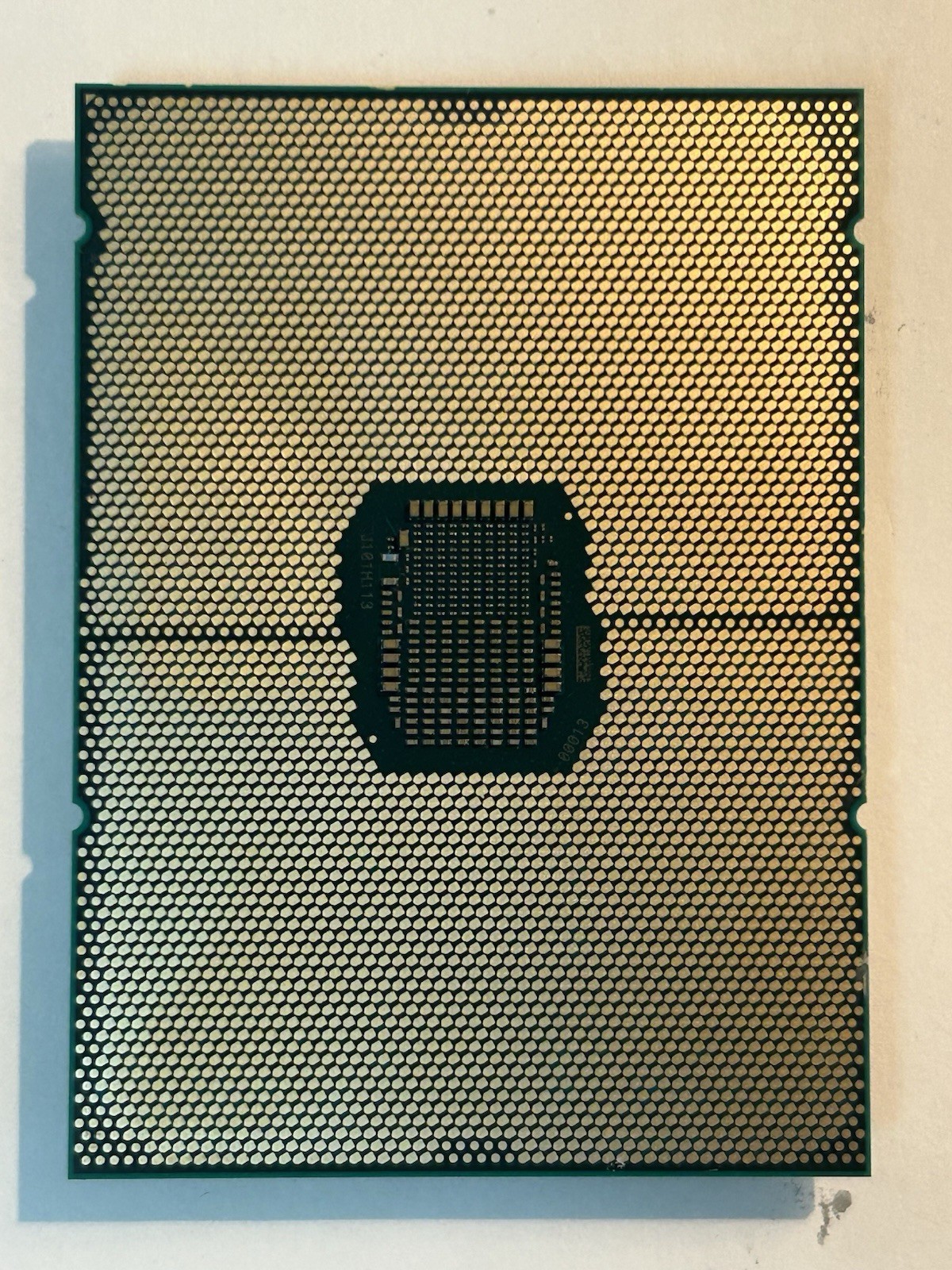 Intel Xeon Platinum 8360Y SRKHF 2.4GHz 36C 54MB LGA4189-4 Server CPU