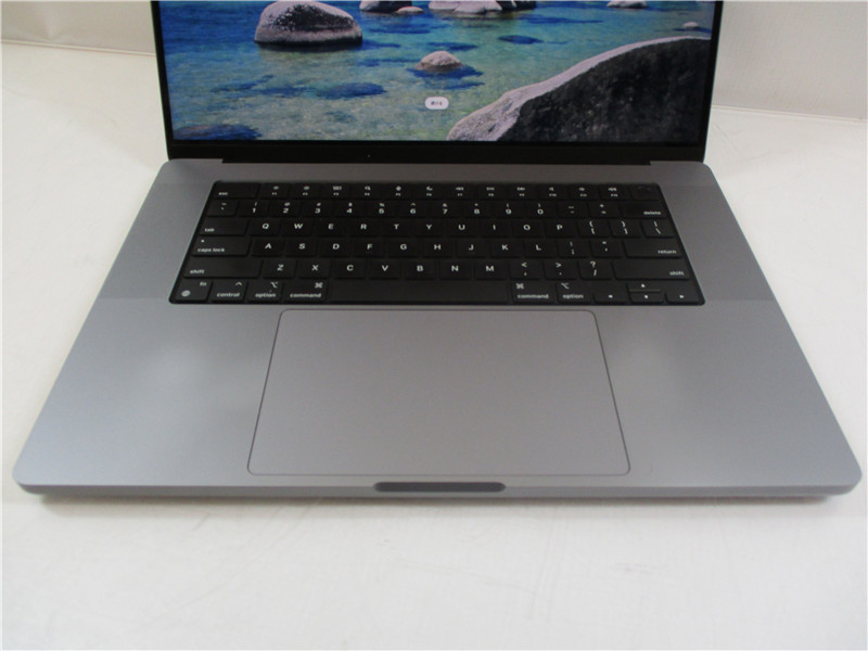Apple MacBook Pro A2485 Laptop M1 Max 3.2GHz 32GB 512GB SSD macOS Tahoe