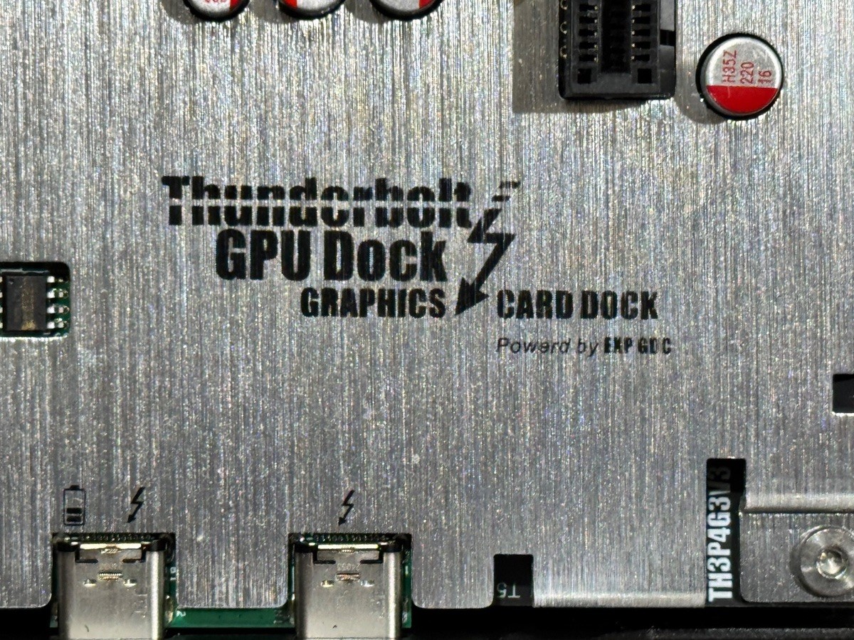 EXP TH3P4G3 85W Thunderbolt 3 eGPU Dock 40Gbps PCIe GPU Adapter