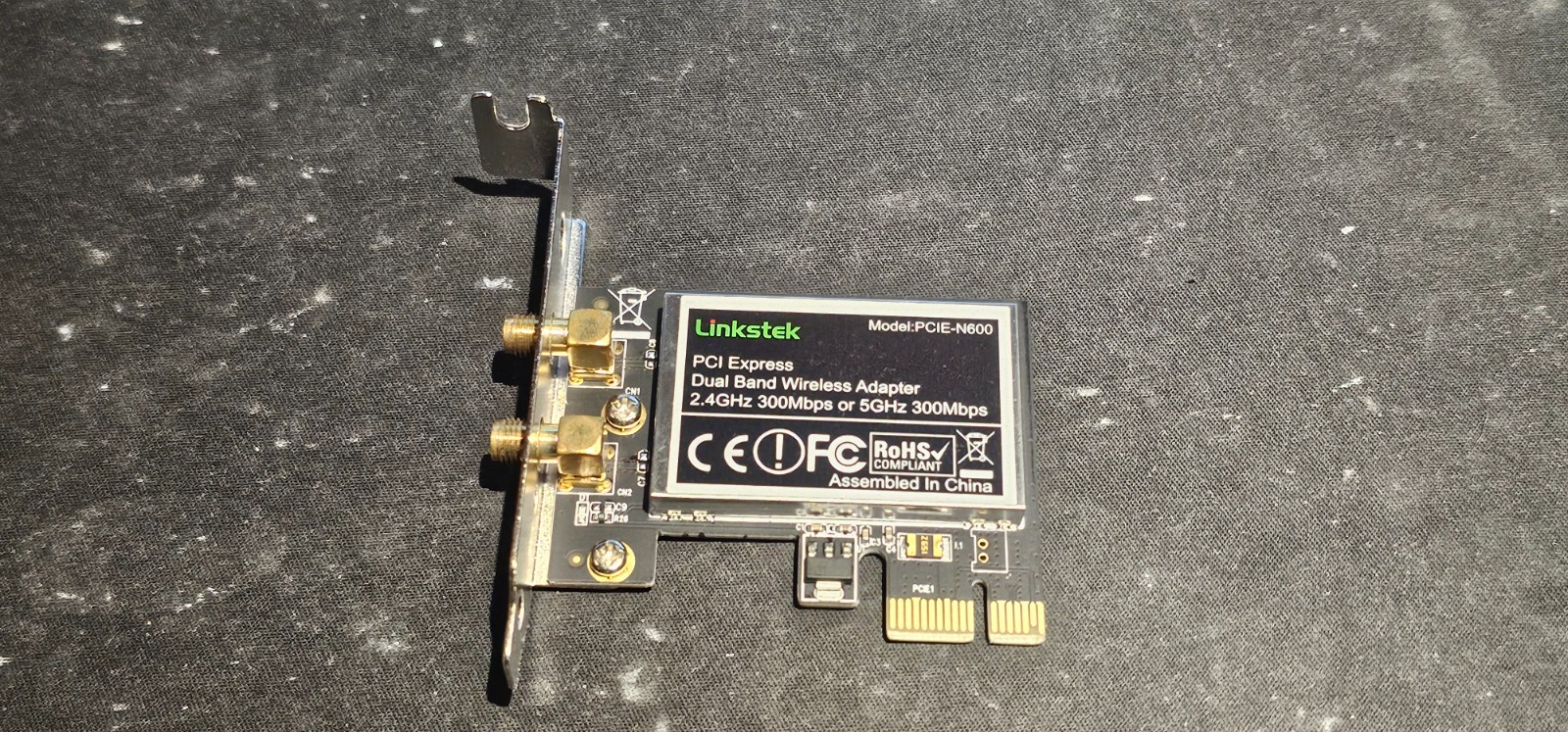 Linkstek – Wireless N 600Mbps(2.4GHz 300Mbps and 5GHz 300Mbps) PCIE WiFi Adapter