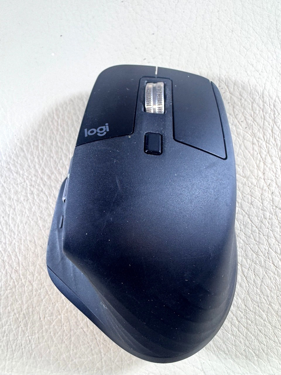 Logitech MX Master 3S bluetooth Wireless Laser Mouse Black READ (no usb dongle)