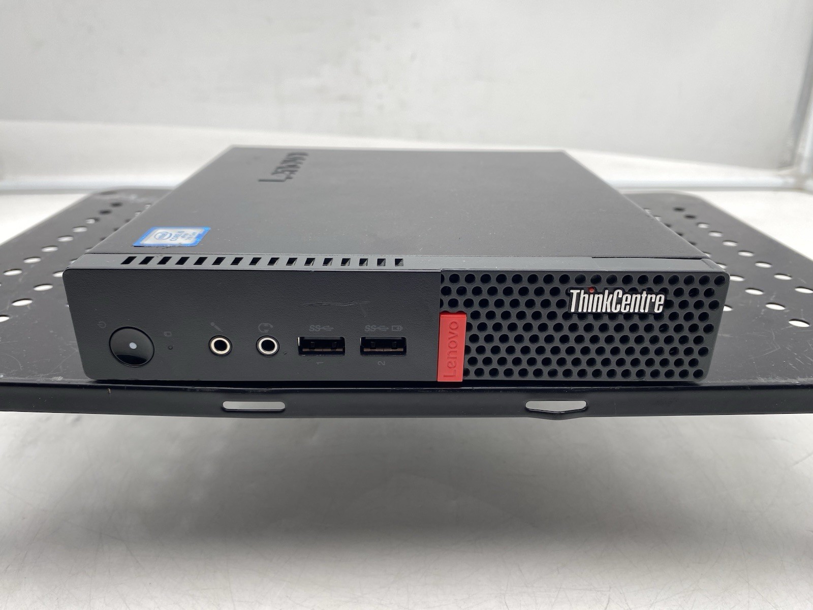 Lenovo ThinkCentre M910q i5-7500T 2.70GHz 8GB RAM 256GB NVMe SSD W10