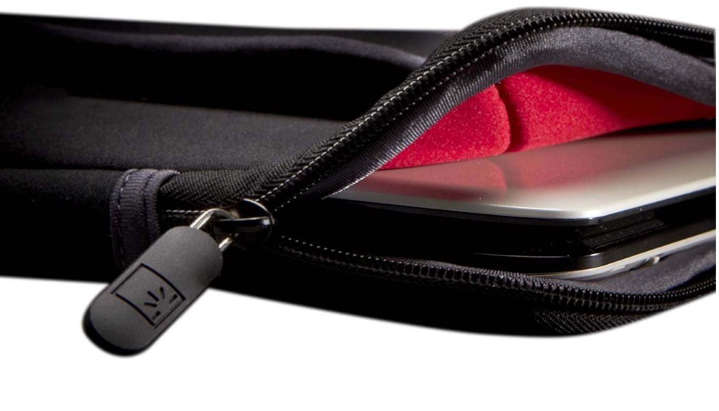 Case Logic For Chromebook- Case (11.6″-12″) Neoprene Travel Sleeve/Bag (Black)