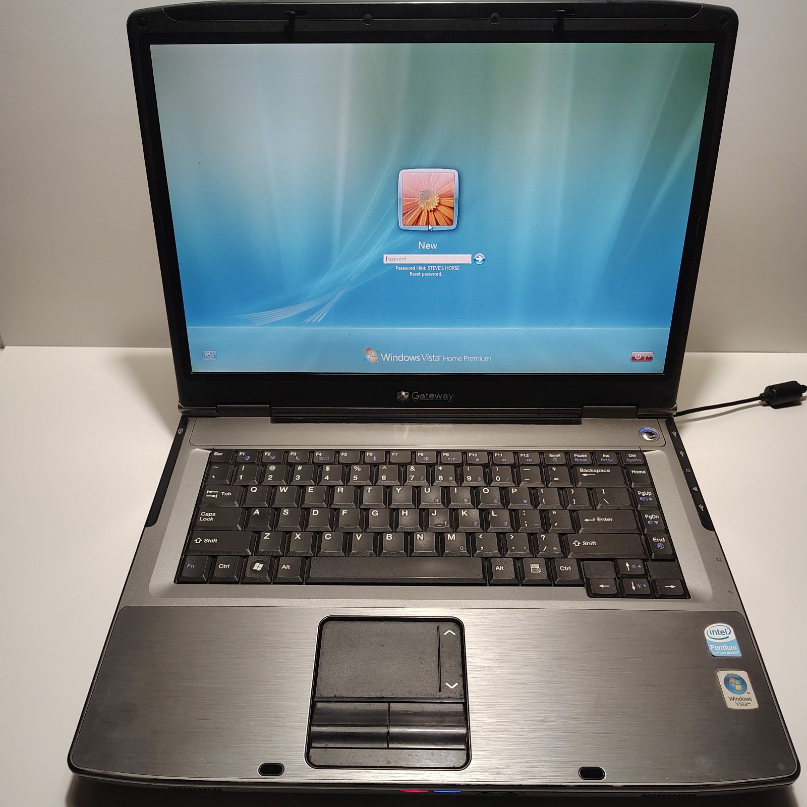 Gateway Laptop MA3 AMD Turion 64 2.20GHz 1GB Ram 15.3″ MA3 AMD…