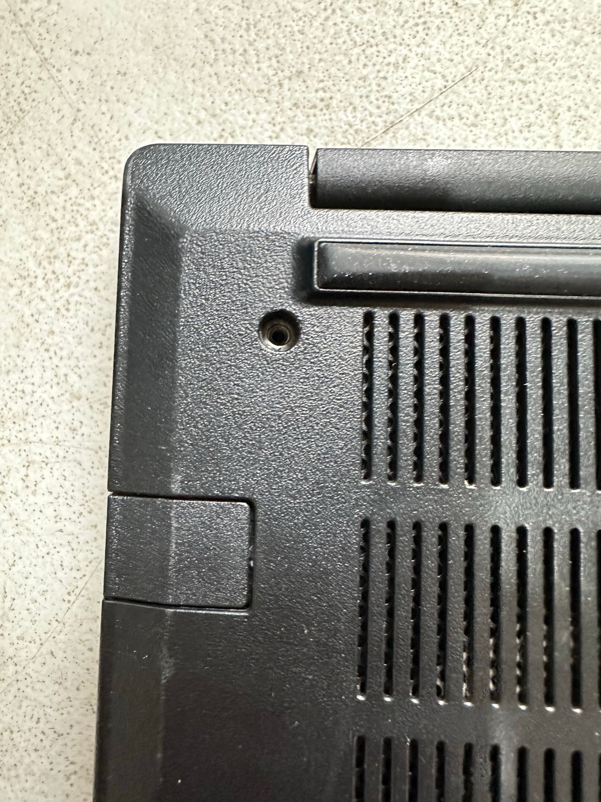 Lenovo ThinkPad E14 (i5-10210U @ 1.60, 8GB RAM, Boot to Bio) NO HD/ADAPTER