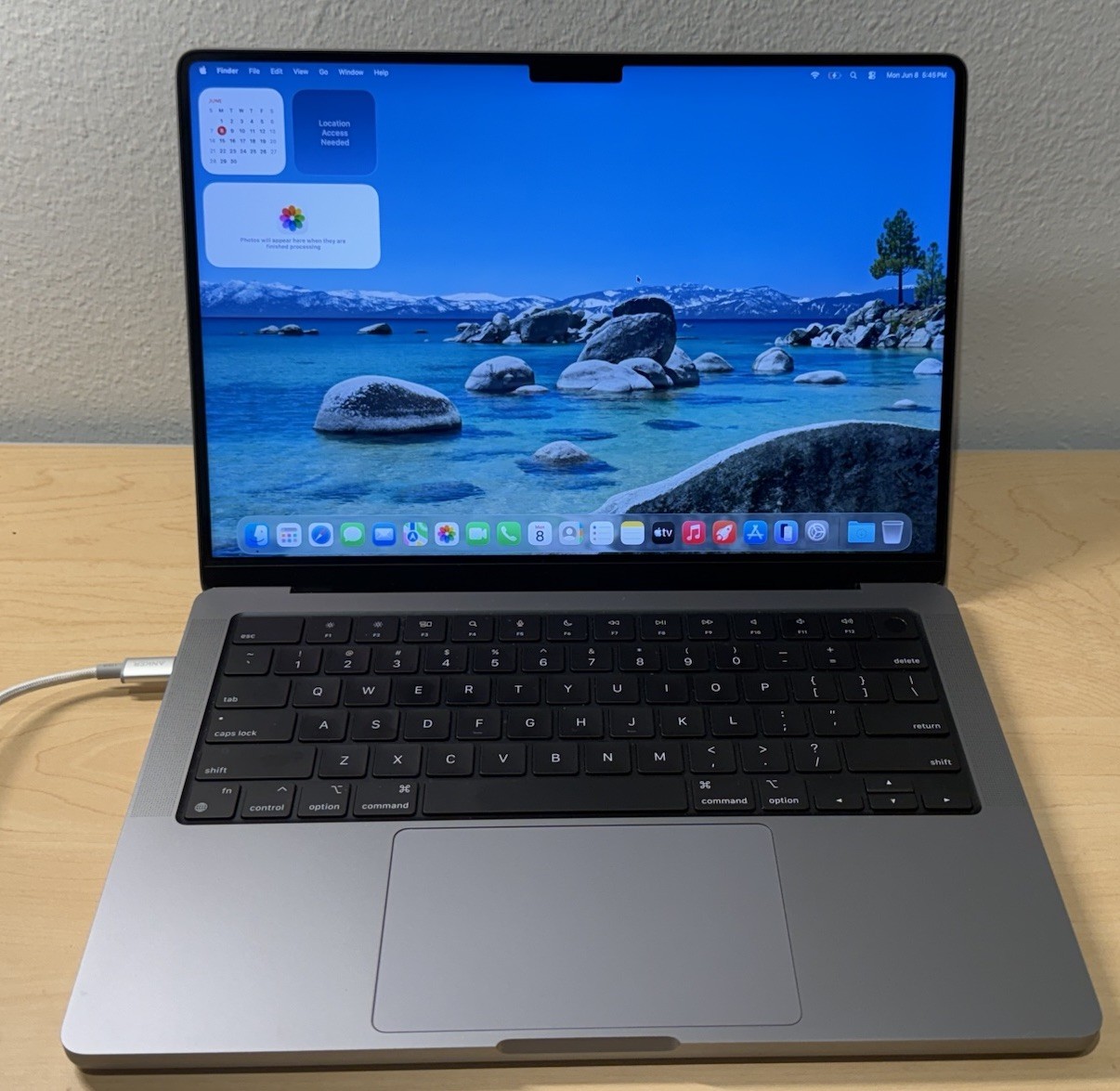 Apple MacBook Pro 14 Inch M1 Pro 16GB Ram 512gb SSD A2442 2021