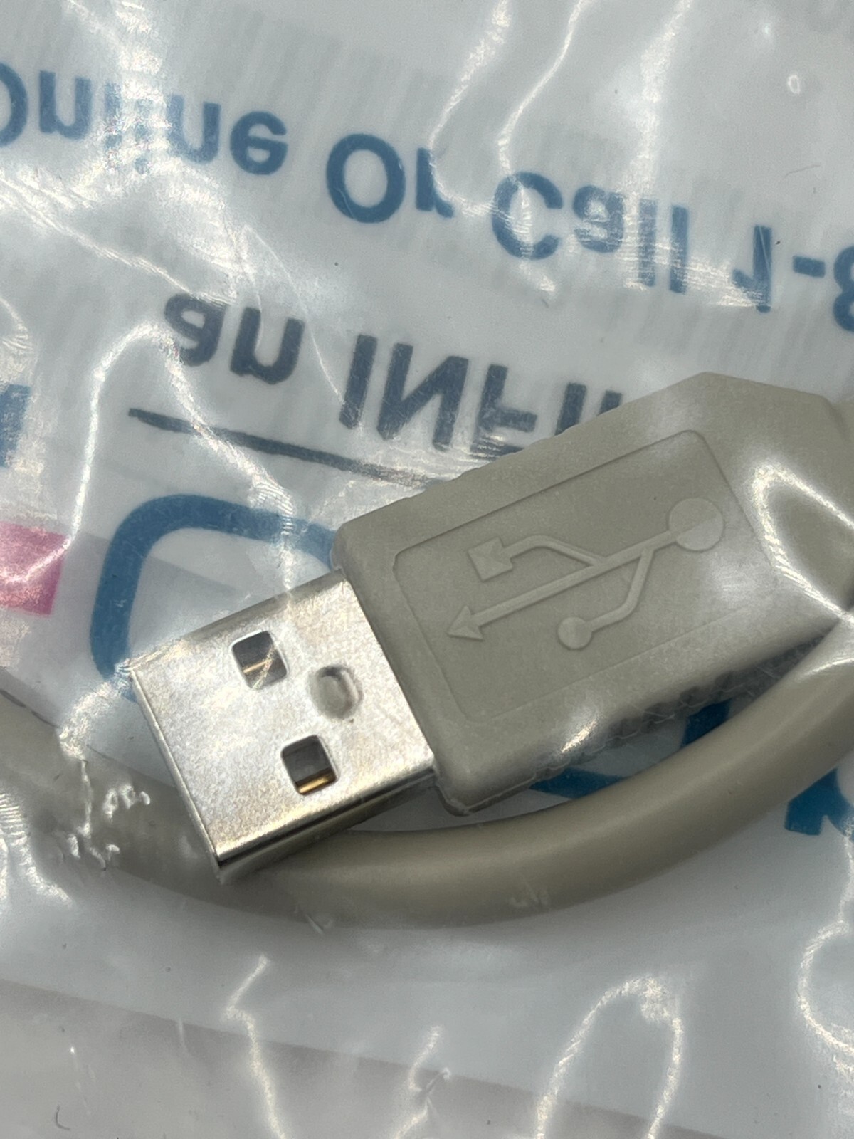 (QTY 4) L-com USB Type A Coupler, Female Bulkhead/ Type A Male 0.5M UPMAA-05M