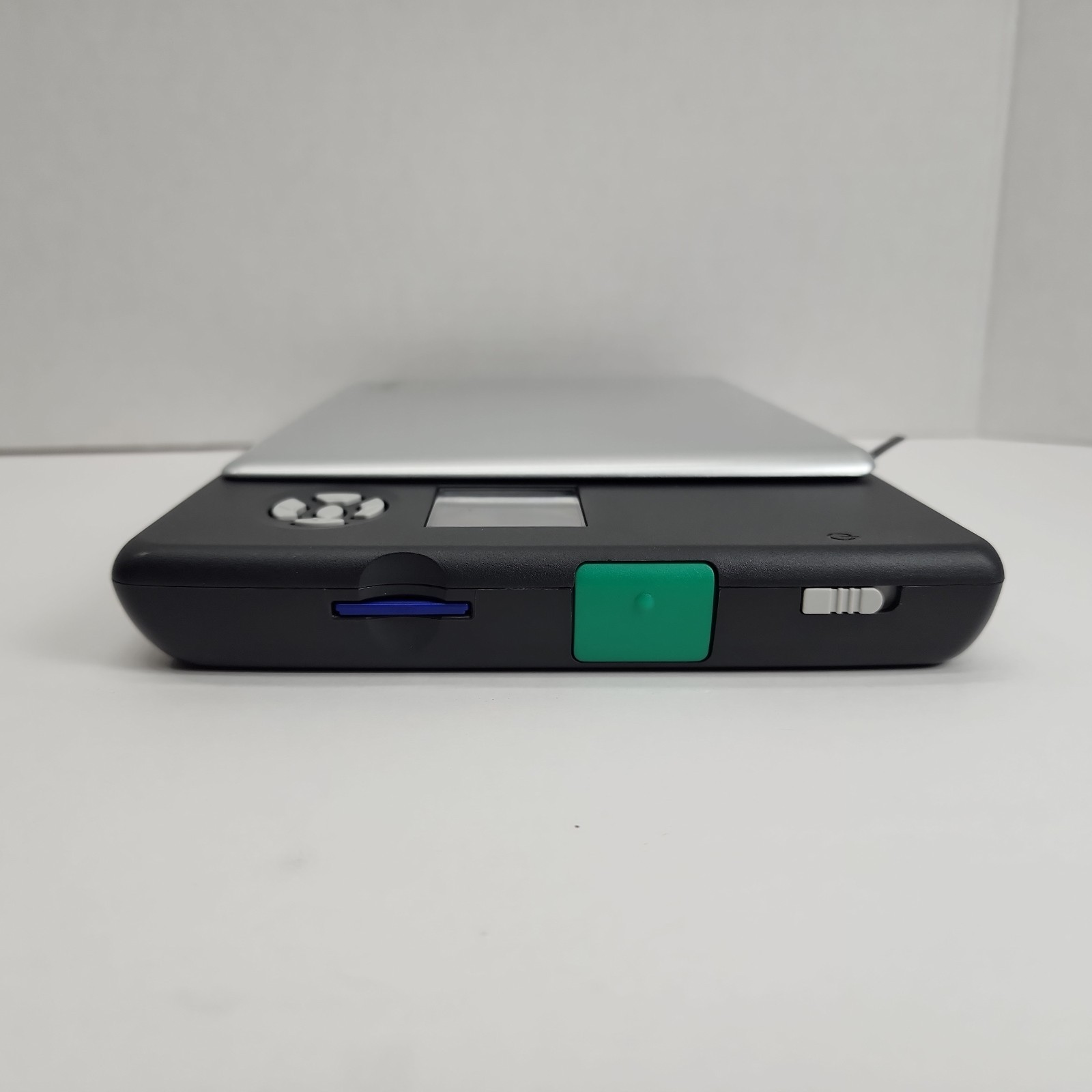 Flip Pal 100C Mobile Scanner w/ 2GB SD Memory Card & Travel Case – TESTED