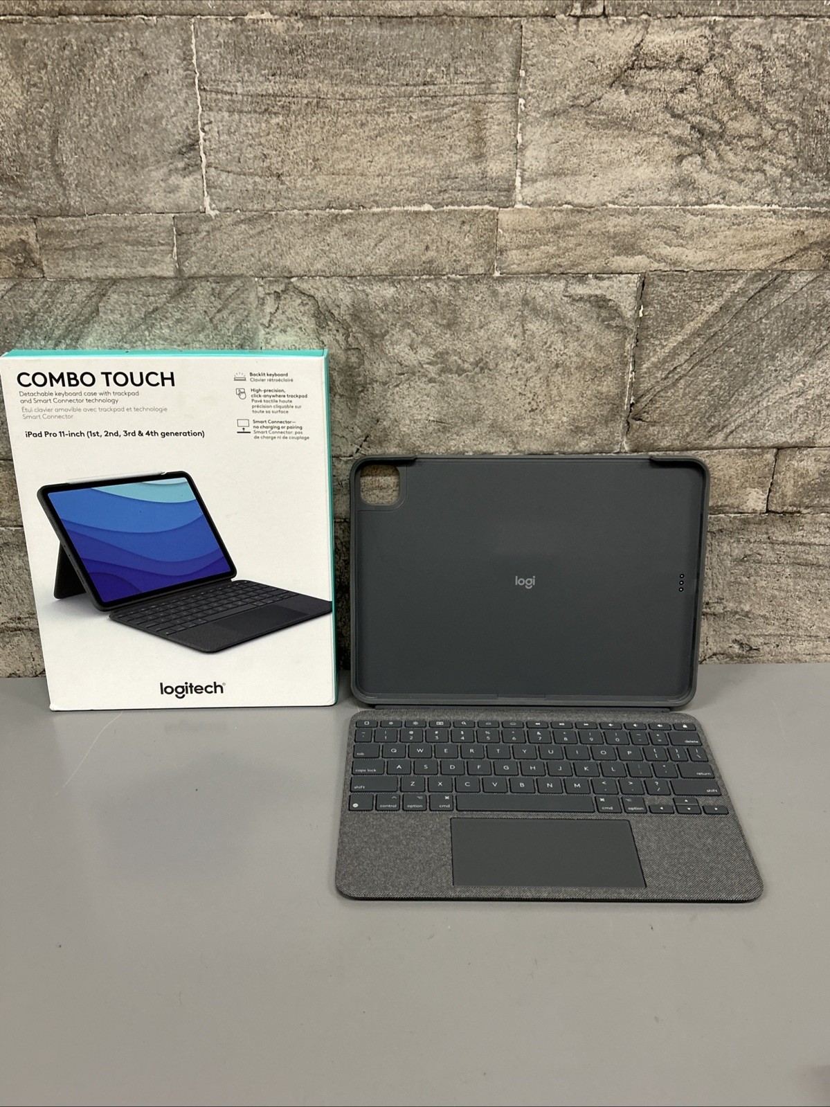 Logitech Combo Touch Keyboard Case for 11″ Apple iPad Pro 1st/2nd/3rd Gen. -…