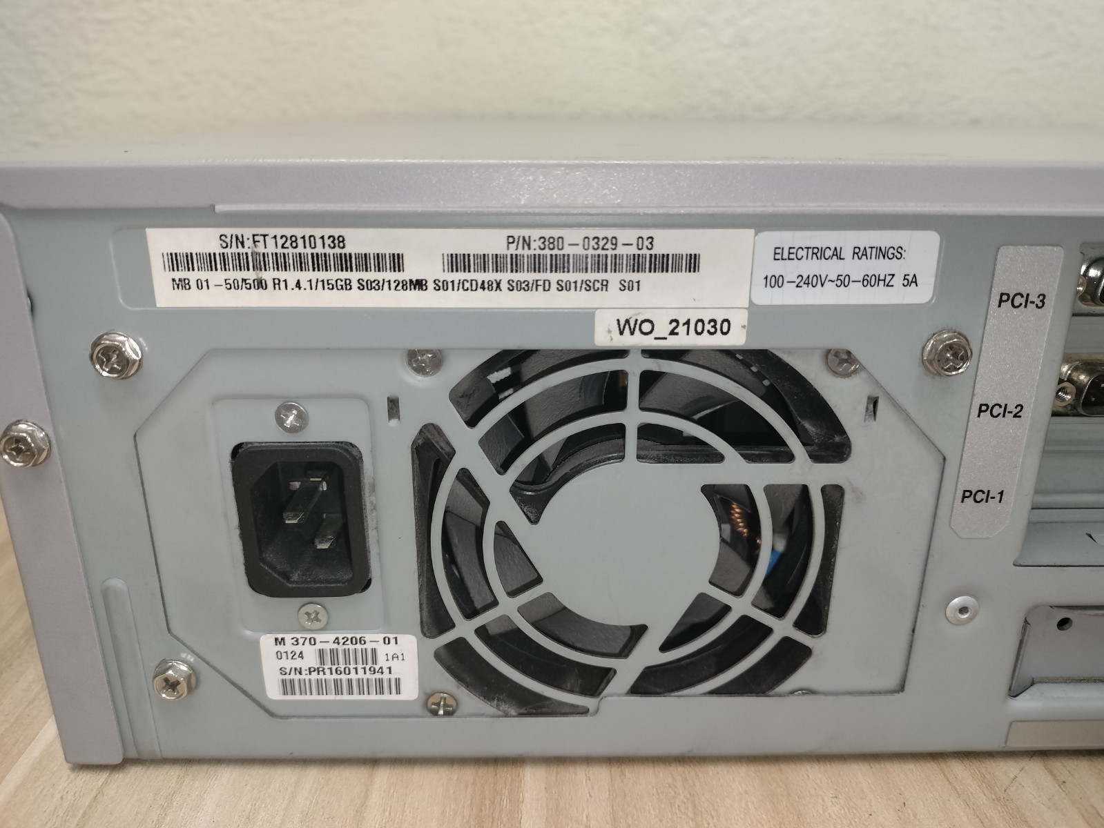 Sun Microsystems SunBlade 100 UltraSPARC-IIe 500MHz CPU 384MB RAM 380-0329-03