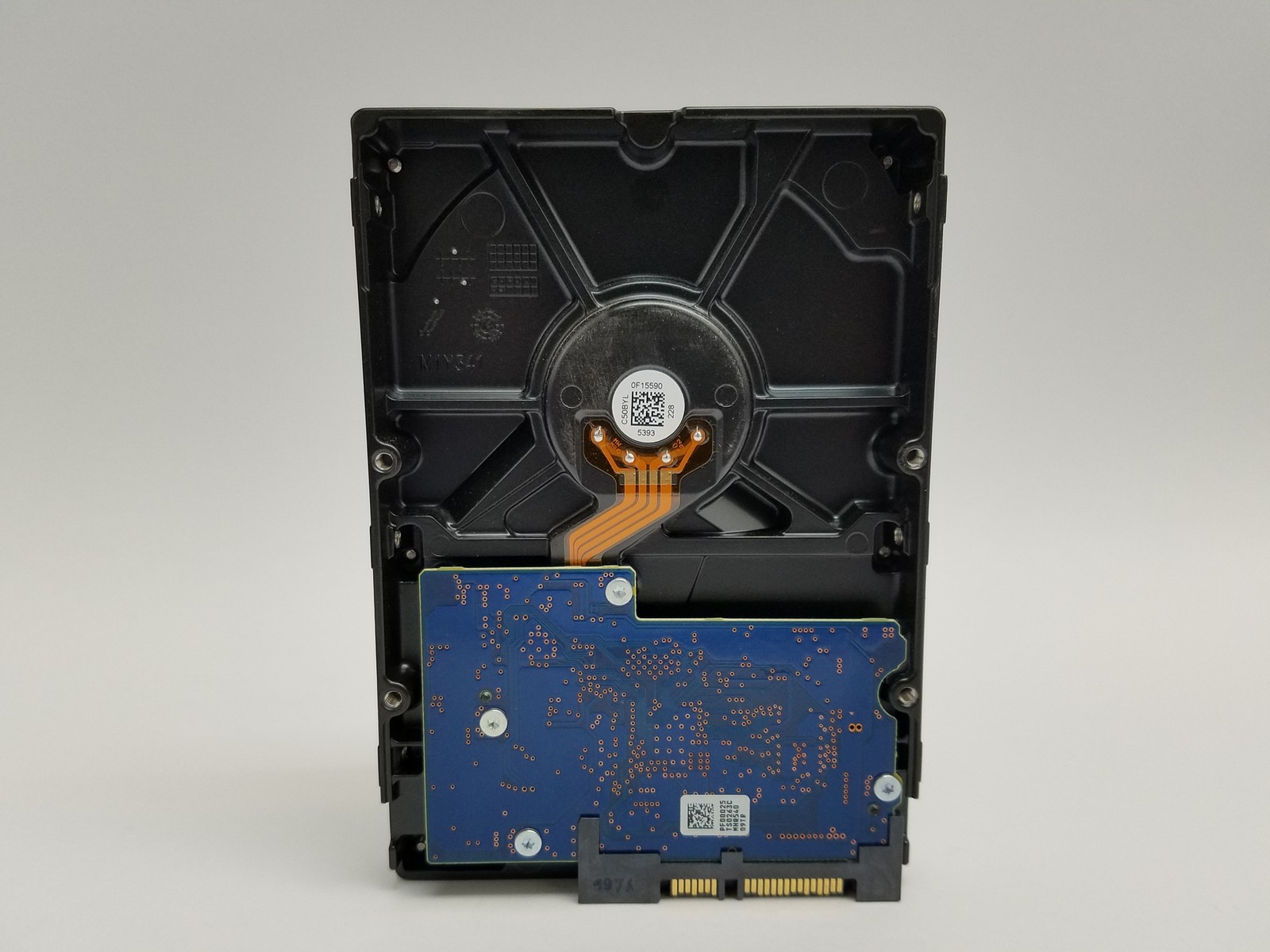Toshiba DT01ACA100 1 TB 3.5″ SATA III 3.5 in Desktop Hard Drive