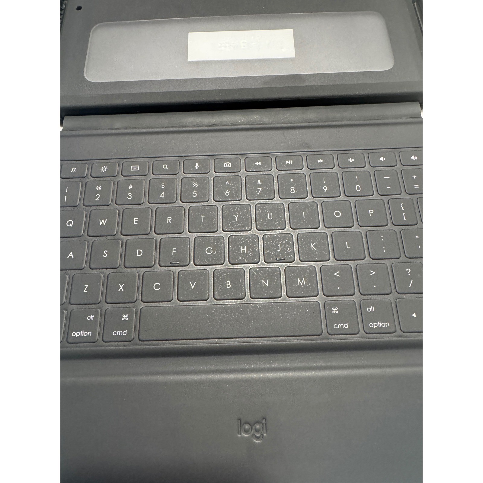 Logitech Rugged Folio iPad Keyboard Case Black Model YU0073 Protective Folio