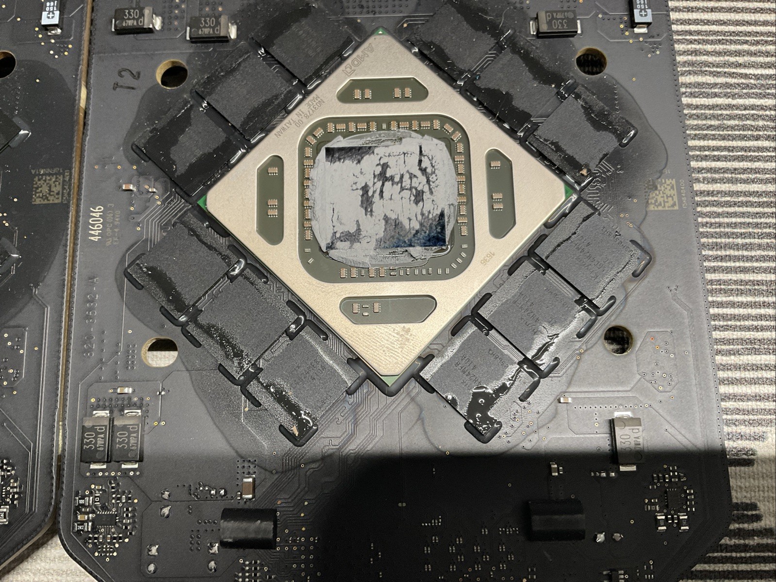 AMD FirePro D700 6GB Matching Pair A+B Video Card for Mac Pro 2013 A148-READ-