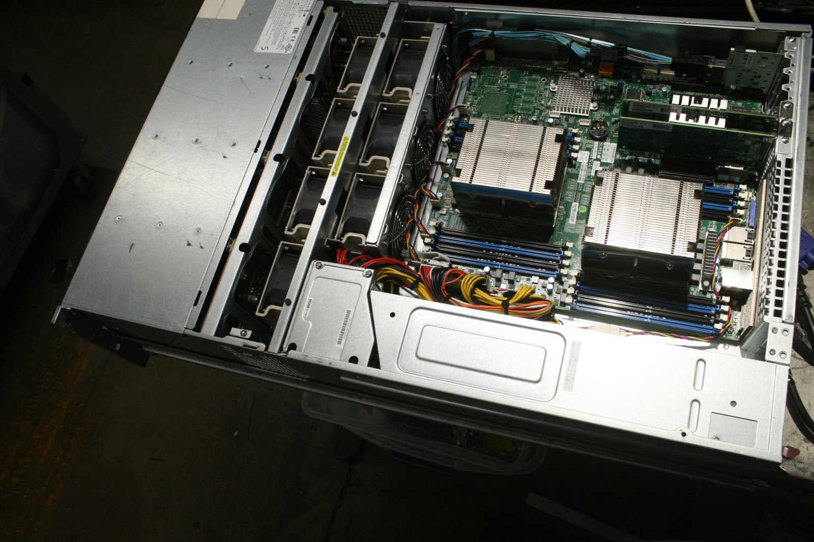 SUPERMICRO 4U 36BAY SERVER X10DRH-IT 2X E5-2697A V4 NO RAM NO RAID 2X 1280W (T7)