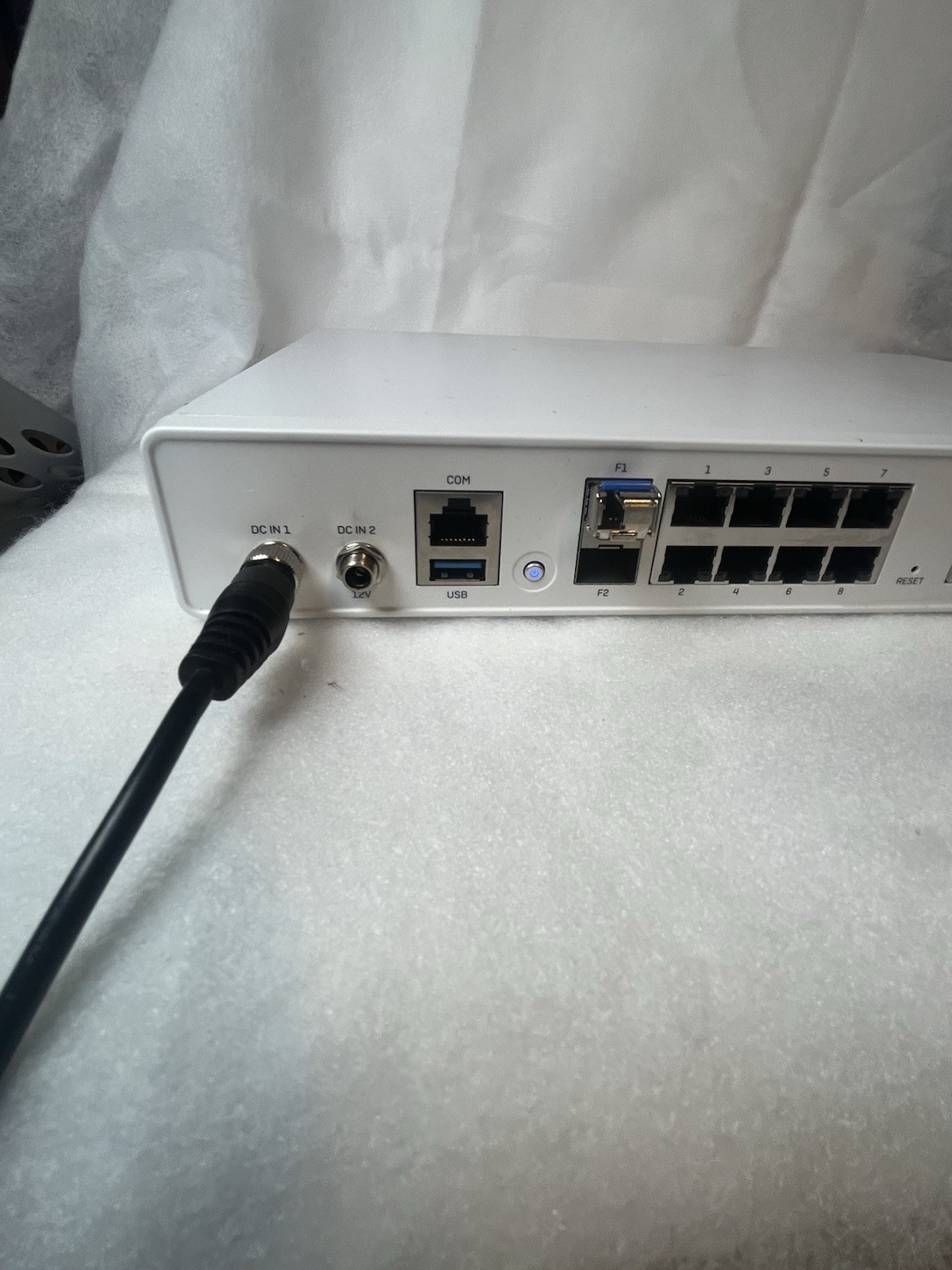 Sophos XGS 136 Network Security Firewall Appliance OEM Power Adapter Powers Up