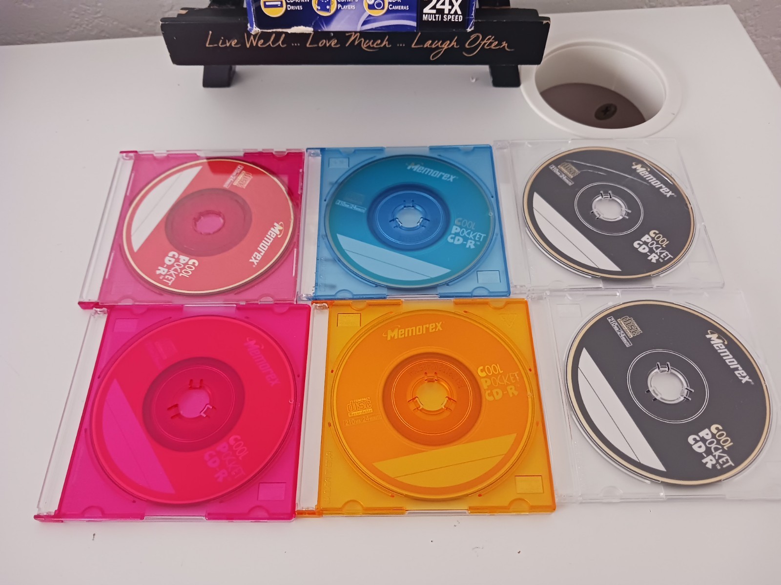 Memorex 6-Pack Cool Colors Pocket CD-R (210MB/24Min./Up To 24x Multi Speed)