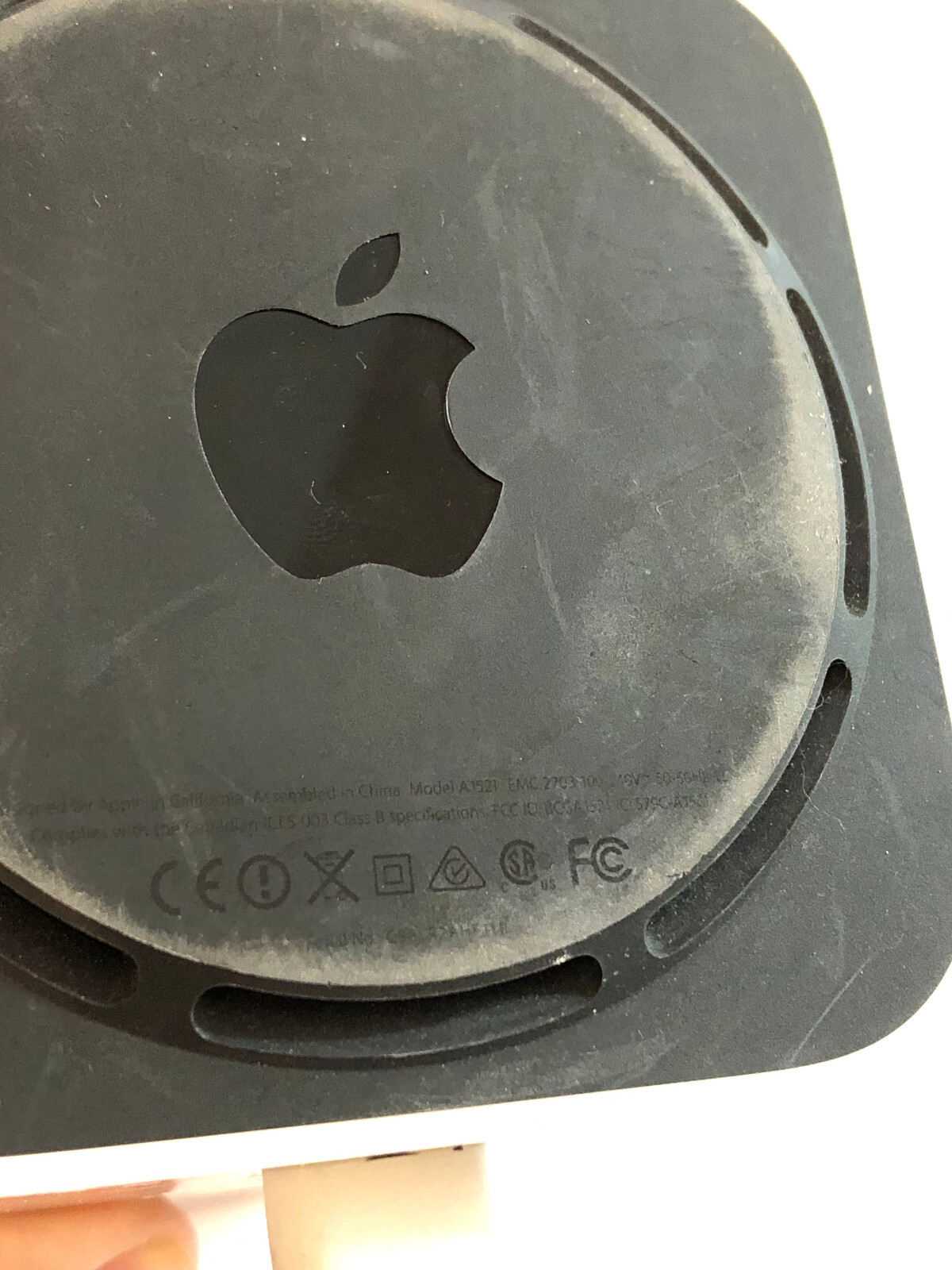 Apple AirPort Extreme Base Station A1521 Power cable may be black or white