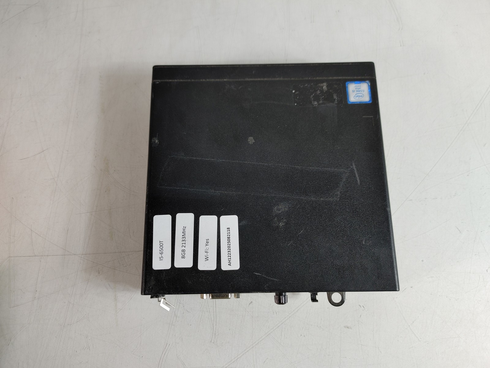 HP EliteDesk 800 G2 DM Core i5-6500T 2.50 GHz 8 GB DDR4 No HDD