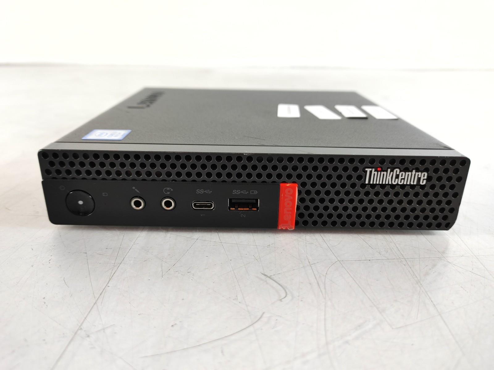 Lenovo ThinkCentre M720q Tiny Core i3-8100T 3.10 GHz 8 GB DDR4 No HDD