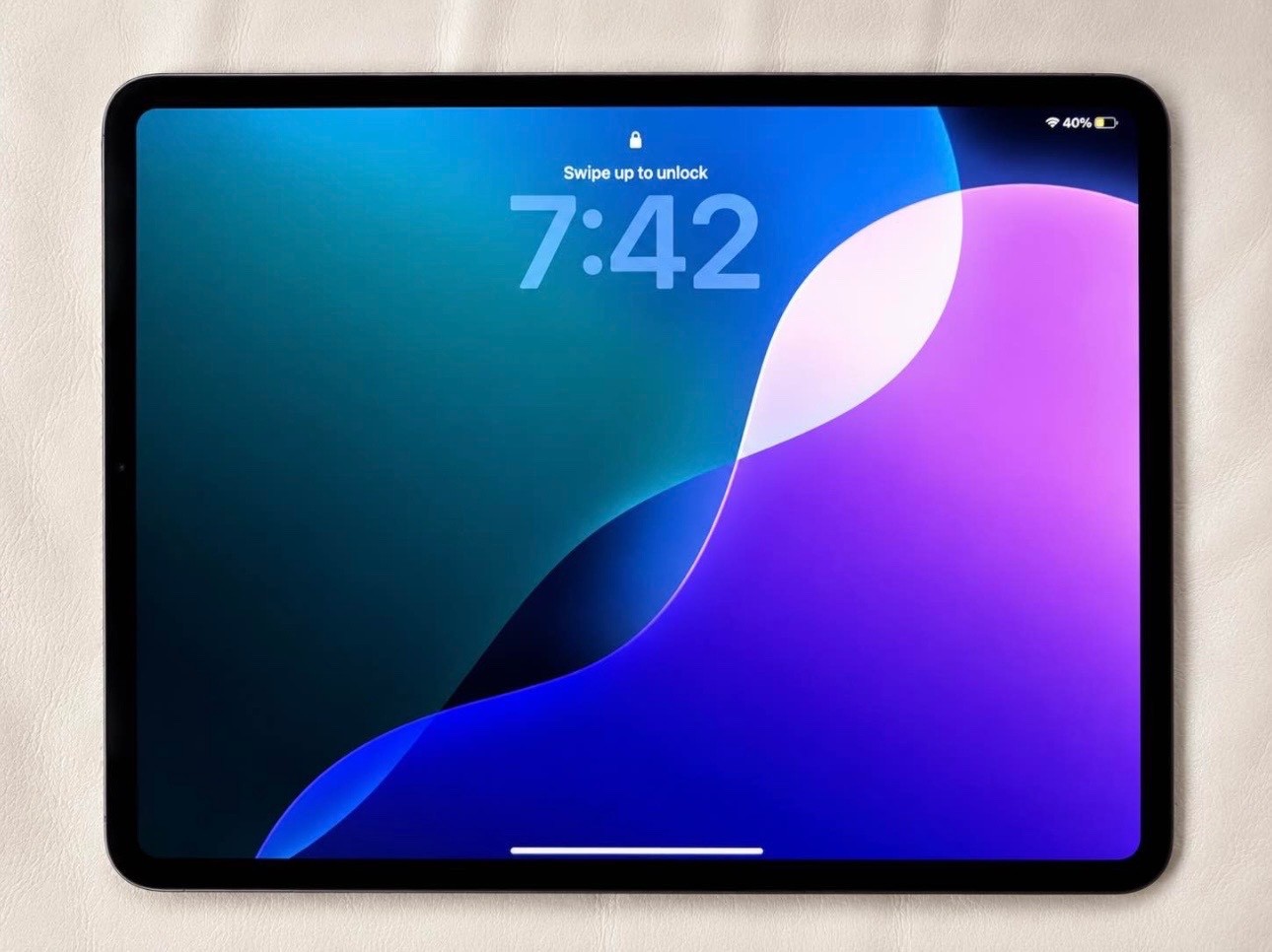 Apple iPad Pro 13″ M4 256GB Wi-Fi Space Black w/ Box Apple Warranty Until Sept.