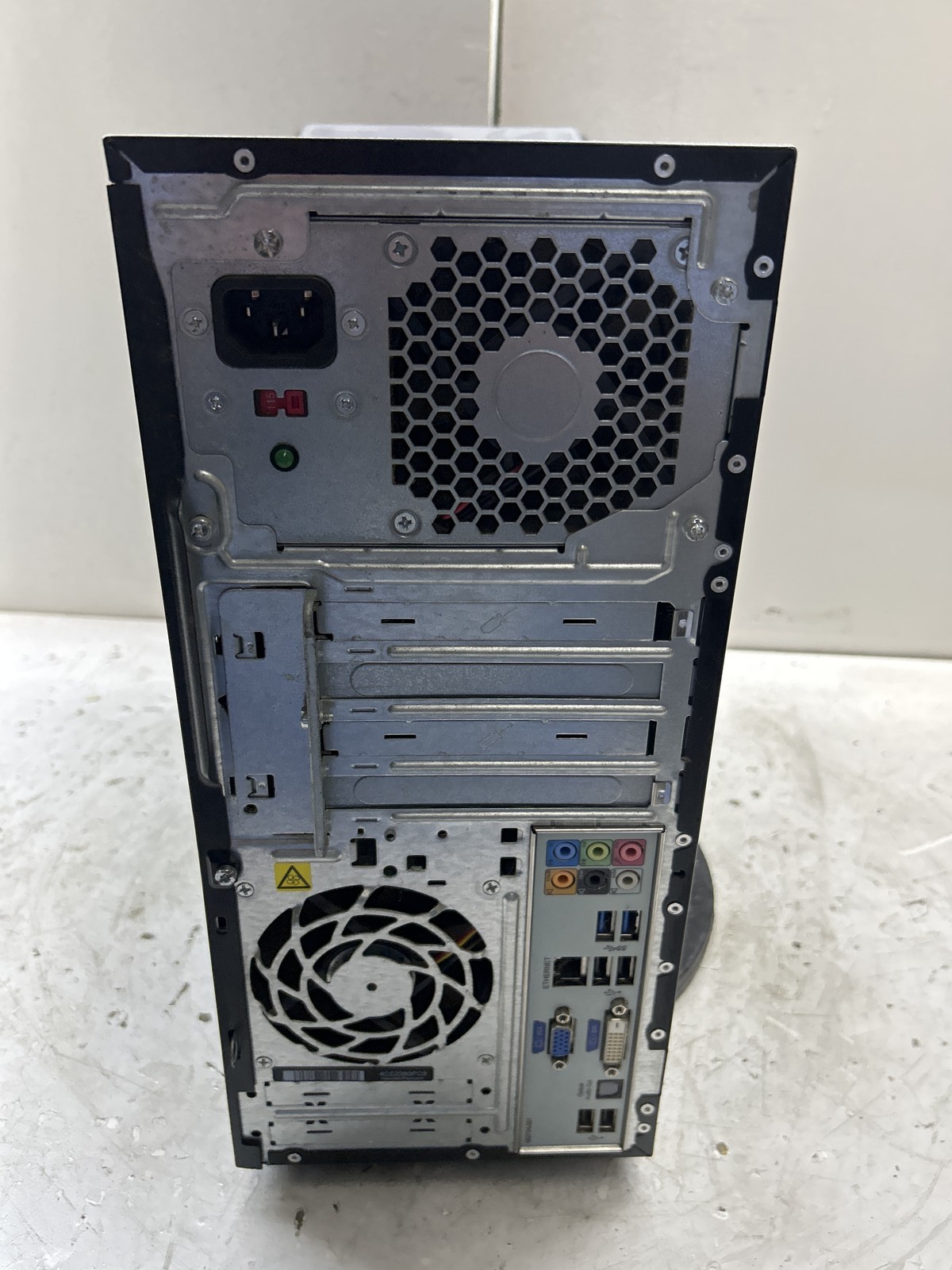 HP Pavilion p7-1414 AMD A8-5500 APU with Radeon HD Graphics 3200MHz 4GB NO HDD