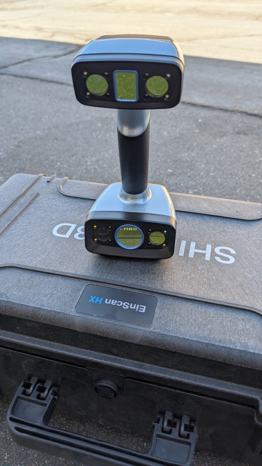 EinScan HX 3D Scanner | 0.05mm High Res | Blue Laser | Great for Metal & Cars