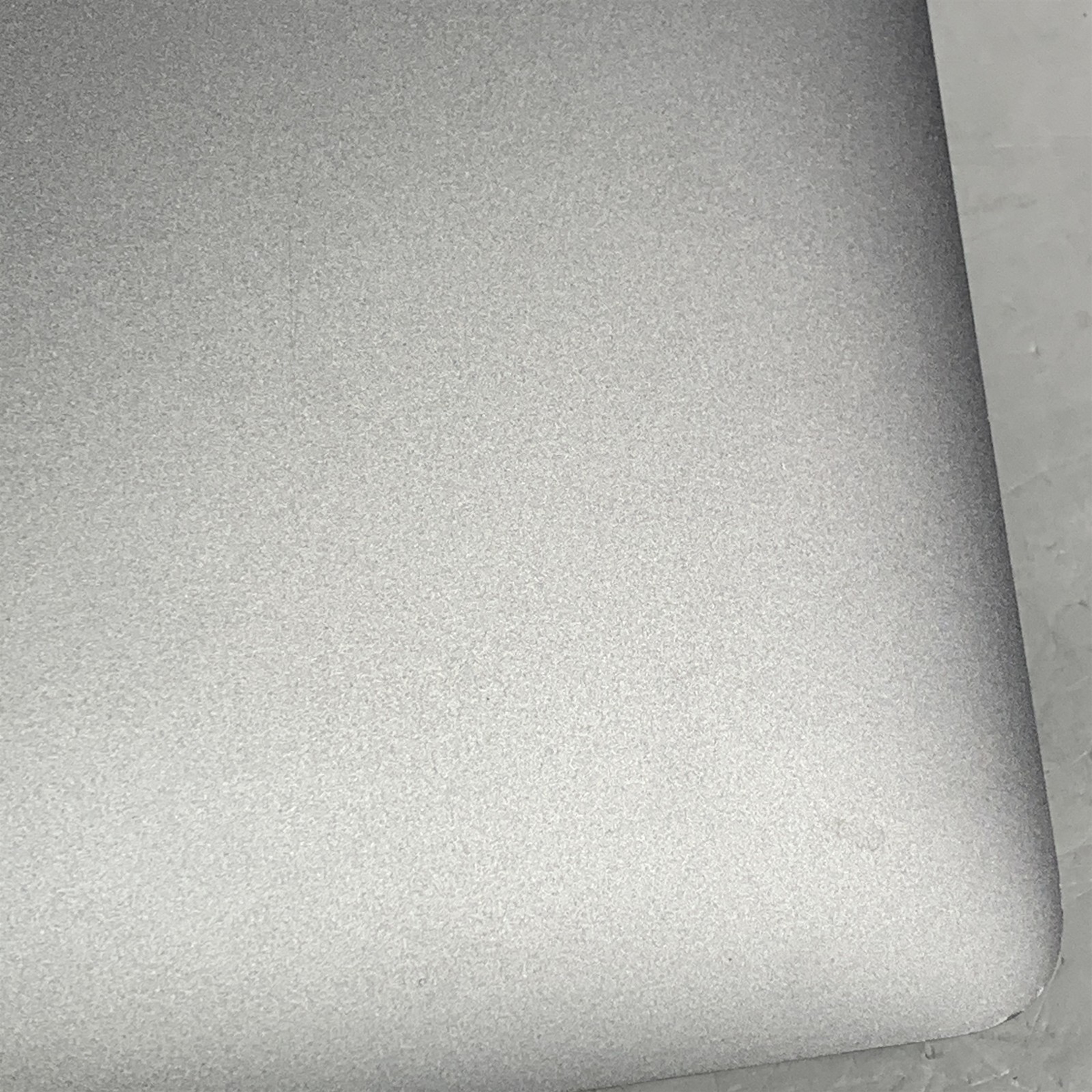 Apple MacBook Pro A2141 (2019) 16″ Laptop Core i9-9980HK 2.3GHz 16GB – 500GB SSD