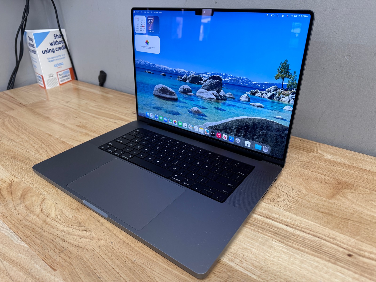 2021 Apple MacBook Pro 16″ Laptop M1 Pro, 1TB SSD, 16GB RAM