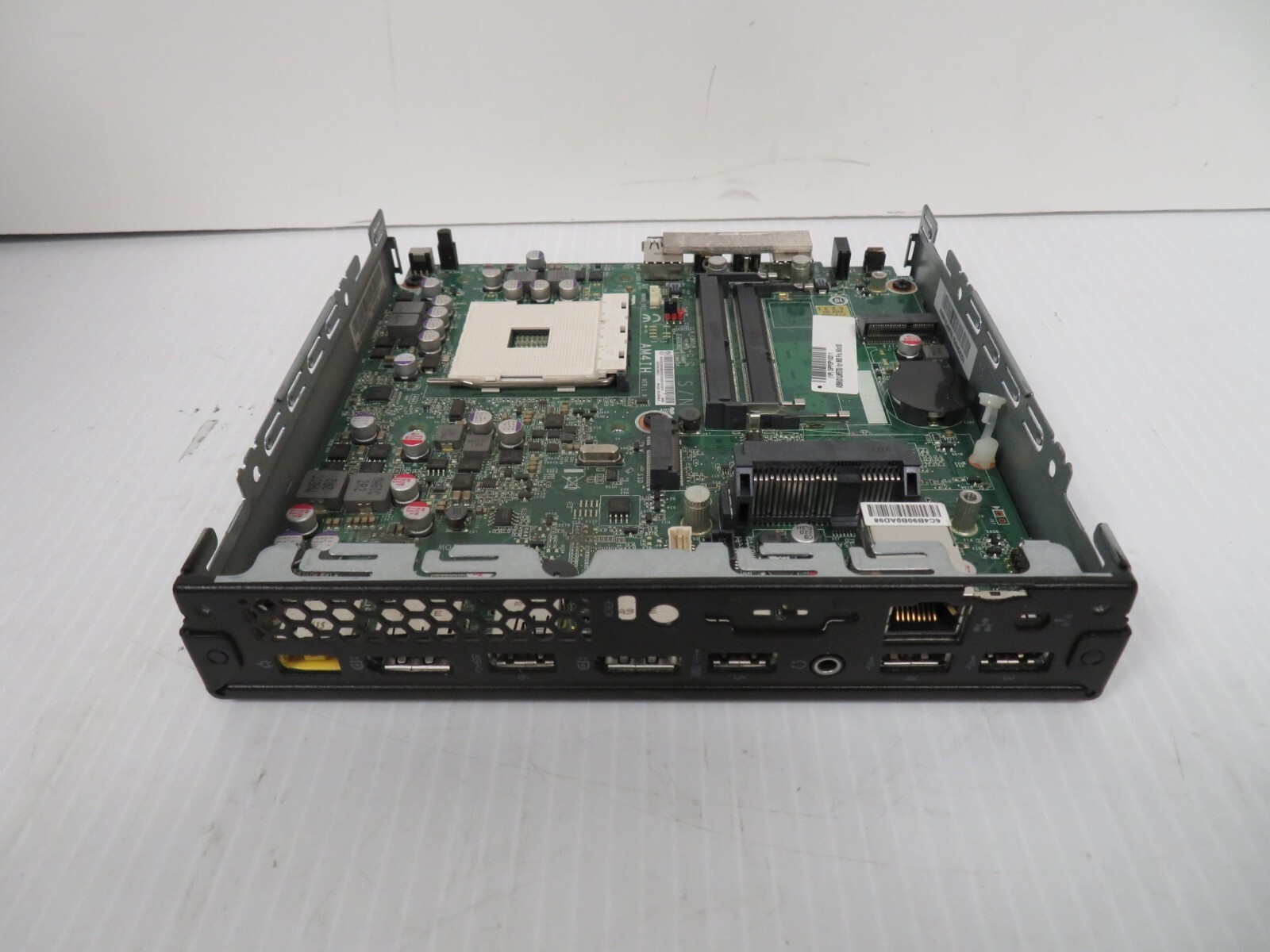 Lenovo ThinkCentre M715Q AMD Mini Desktop Motherboard – 01LM570