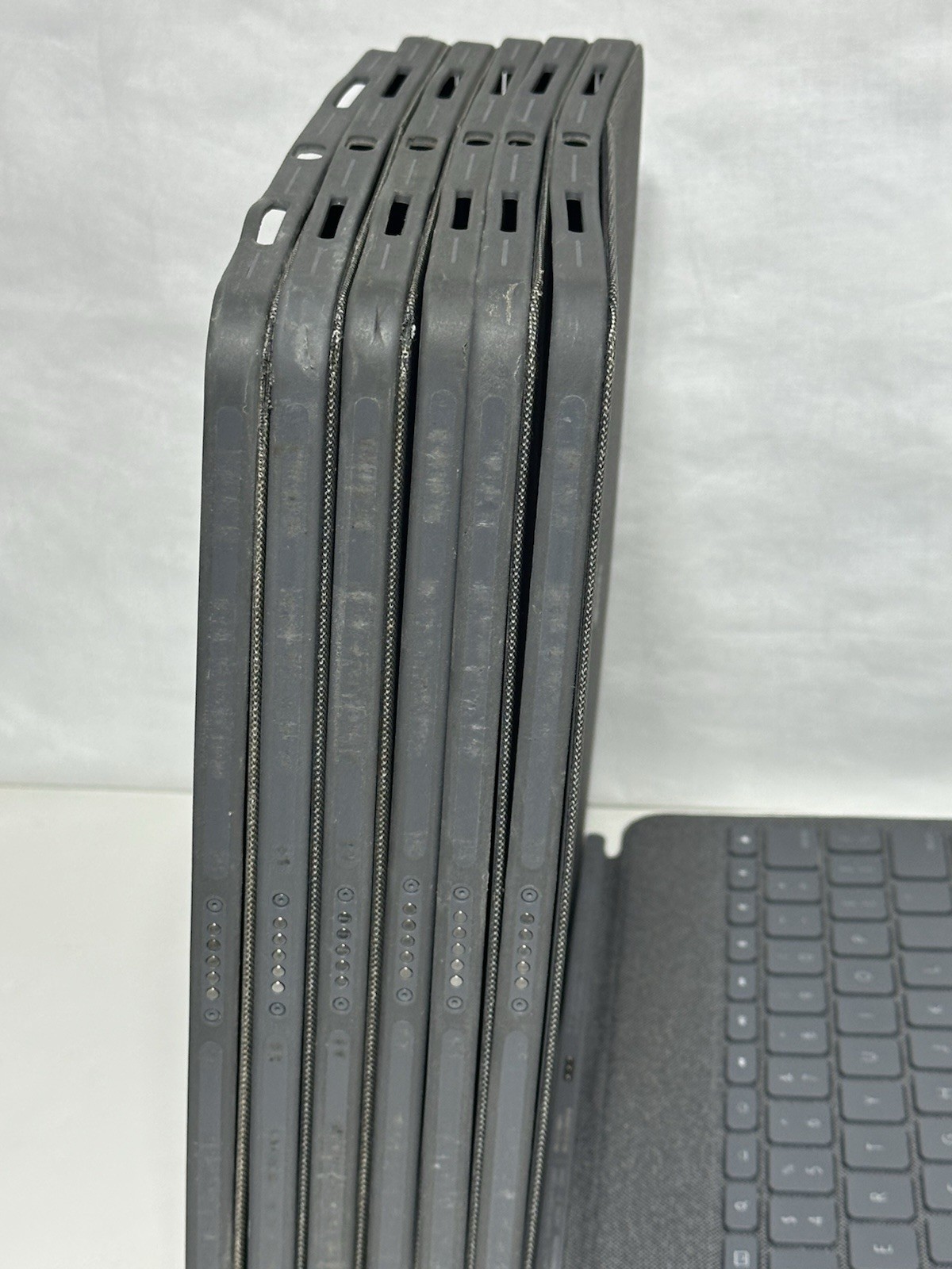 Logitech Combo Touch Keyboard Folio Case Gray Apple iPad Pro 12.9 in-YU0047-F/SH