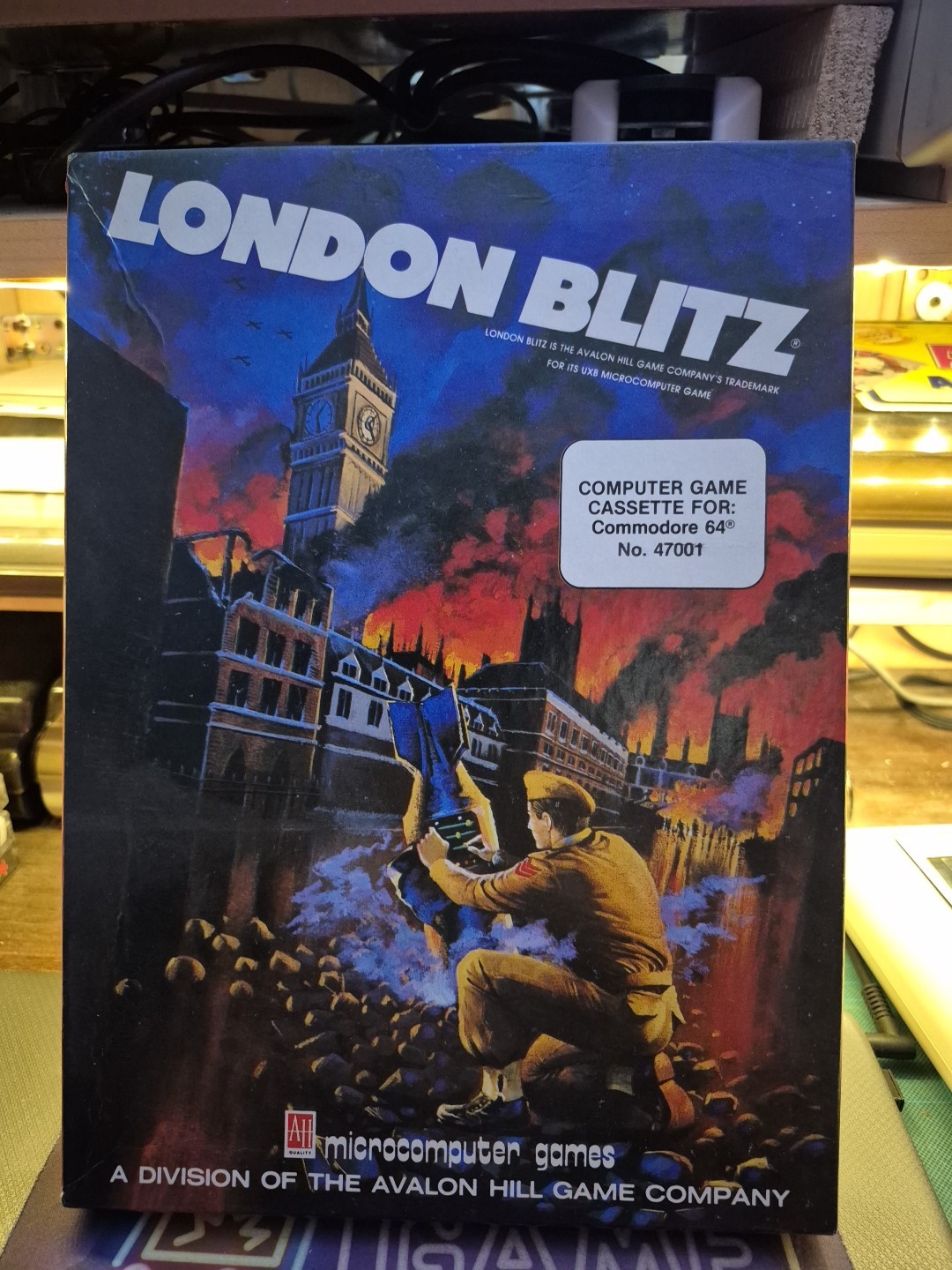 LONDON BLITZ GAME X COMMODORE 64 ON ORIGINAL BOX BOX BOX C64 MICROCOMPUTER