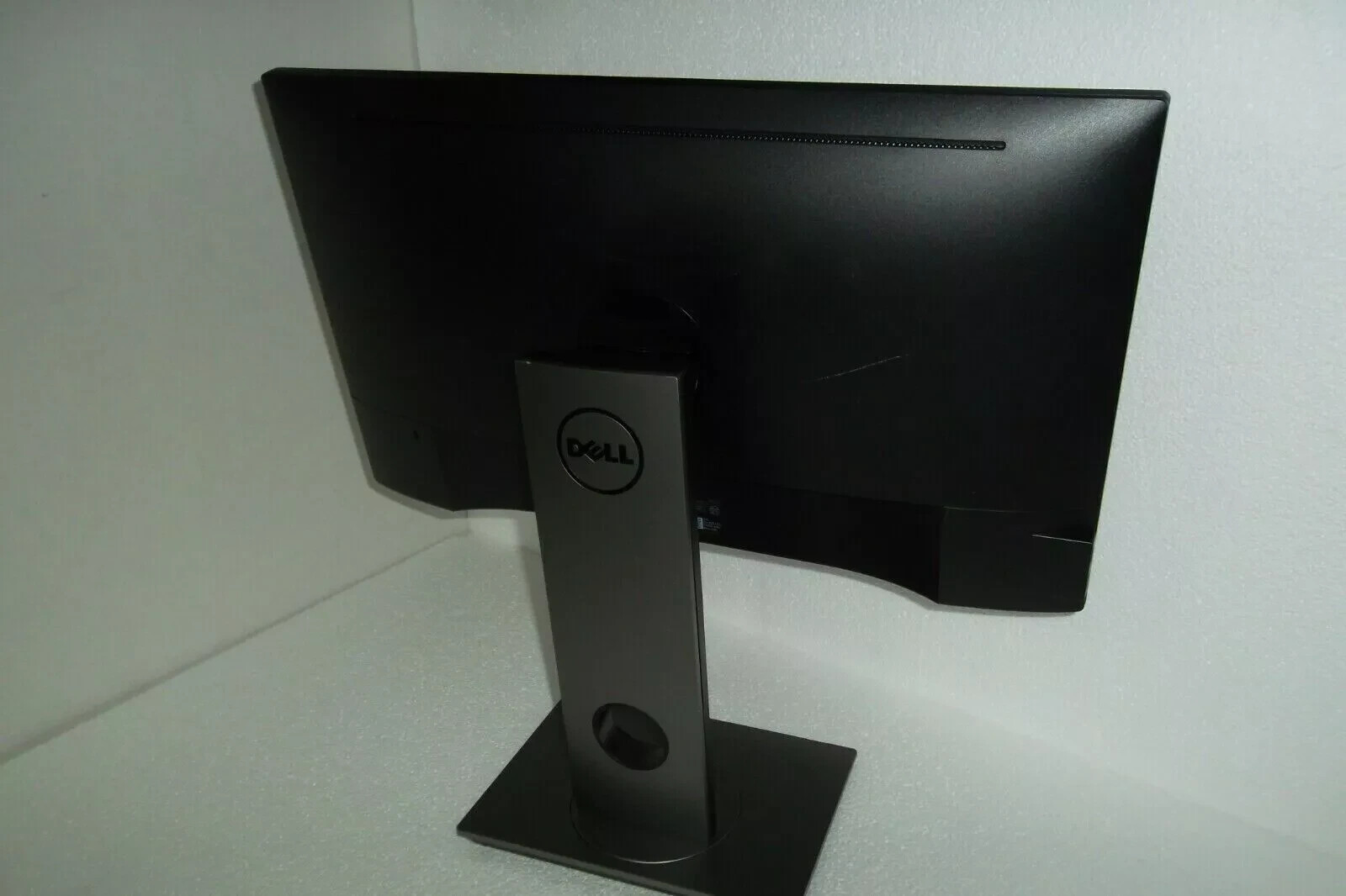 Dell P2317H 23″ Widescreen IPS LED Monitor FHD 1080p USB 3.0 HDMI DP VGA GRADE A