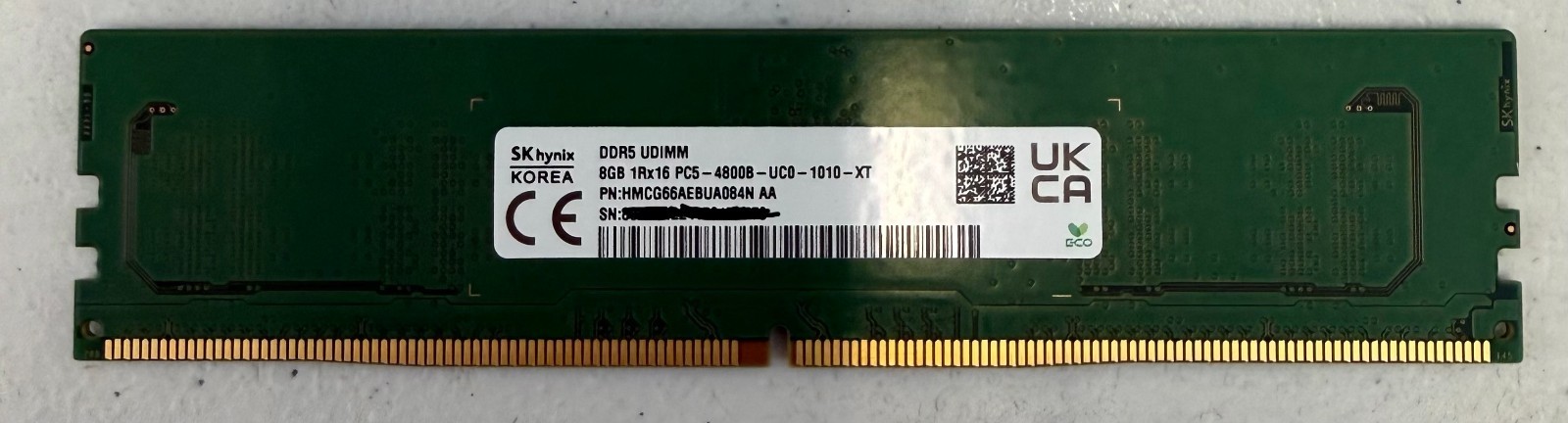 SK Hynix 8GB DDR5 UDIMM 1RX16 PC5-4800B Desktop Memory Ram, HMCG66AEBUA084N