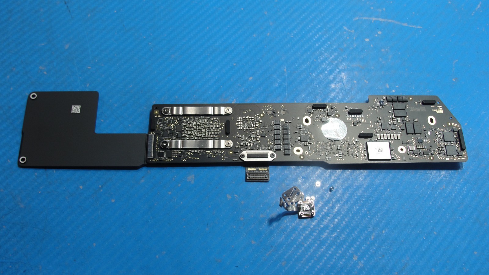 MacBook Air A2337 13″ 2020 M1 3.2GHz 8/128GB 8CPU 7GPU Logic Board 820-02016-A