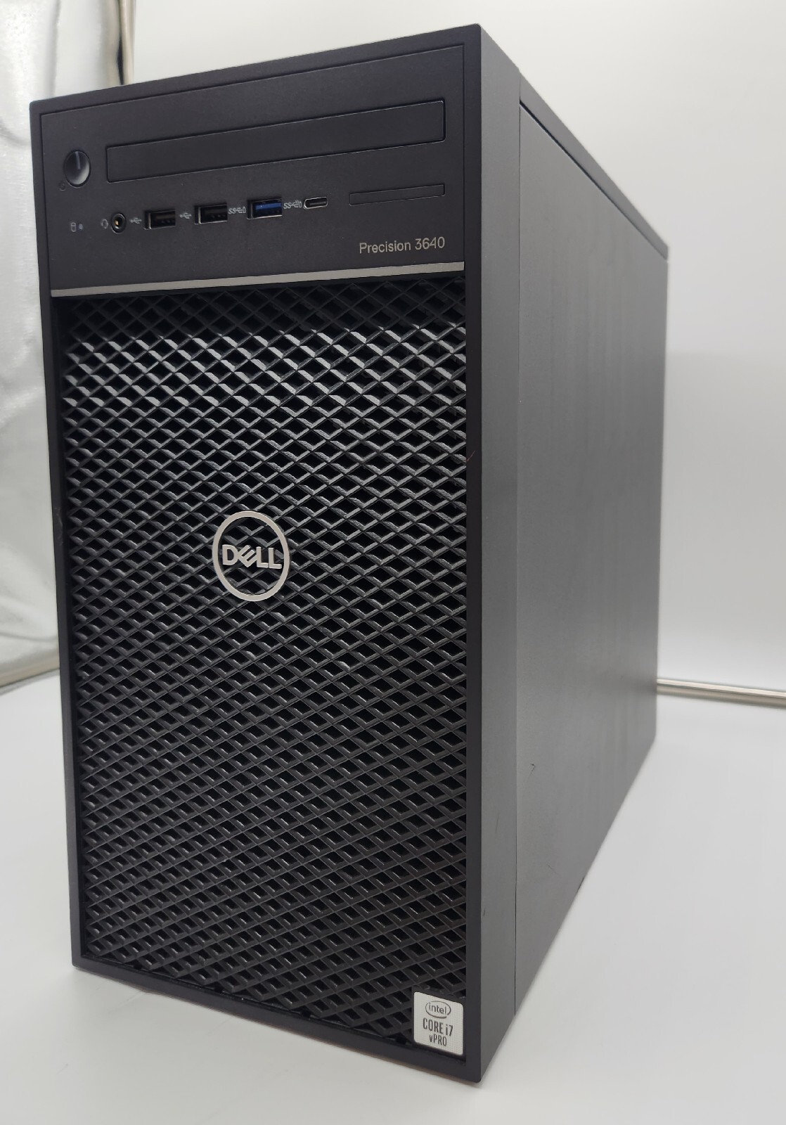 Dell Precision 3640 Tower i7-10700 32GB 512GB M.2 W11 Pro Onboard Video Scratch