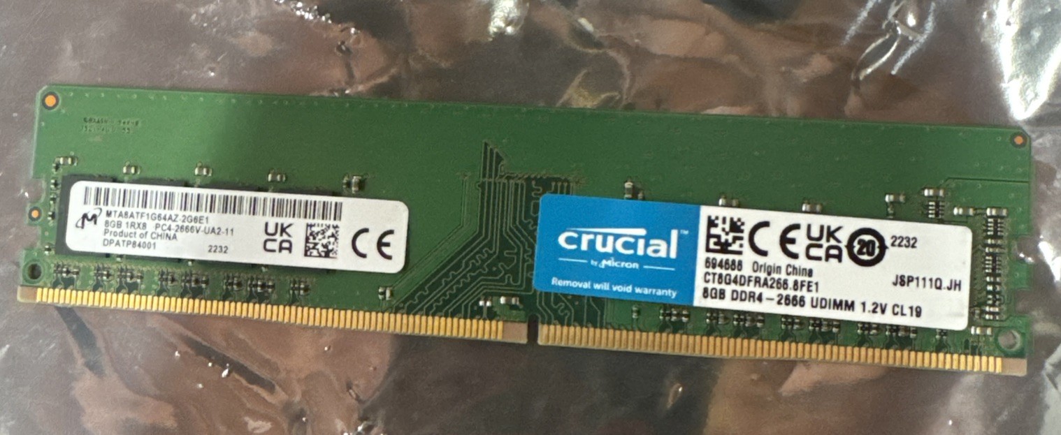 Micron 8GB DDR4 PC4-2666V 288-Pin DIMM Non-ECC Unbuffered MTA8ATF1G64AZ