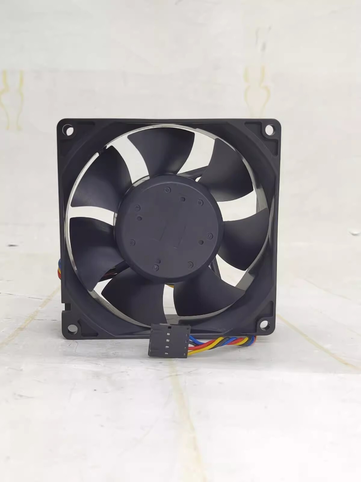 NMB 3612KL-04W-B66 9032 12V 0.68A 9cm 4-Wire Inverter Cooling Fan